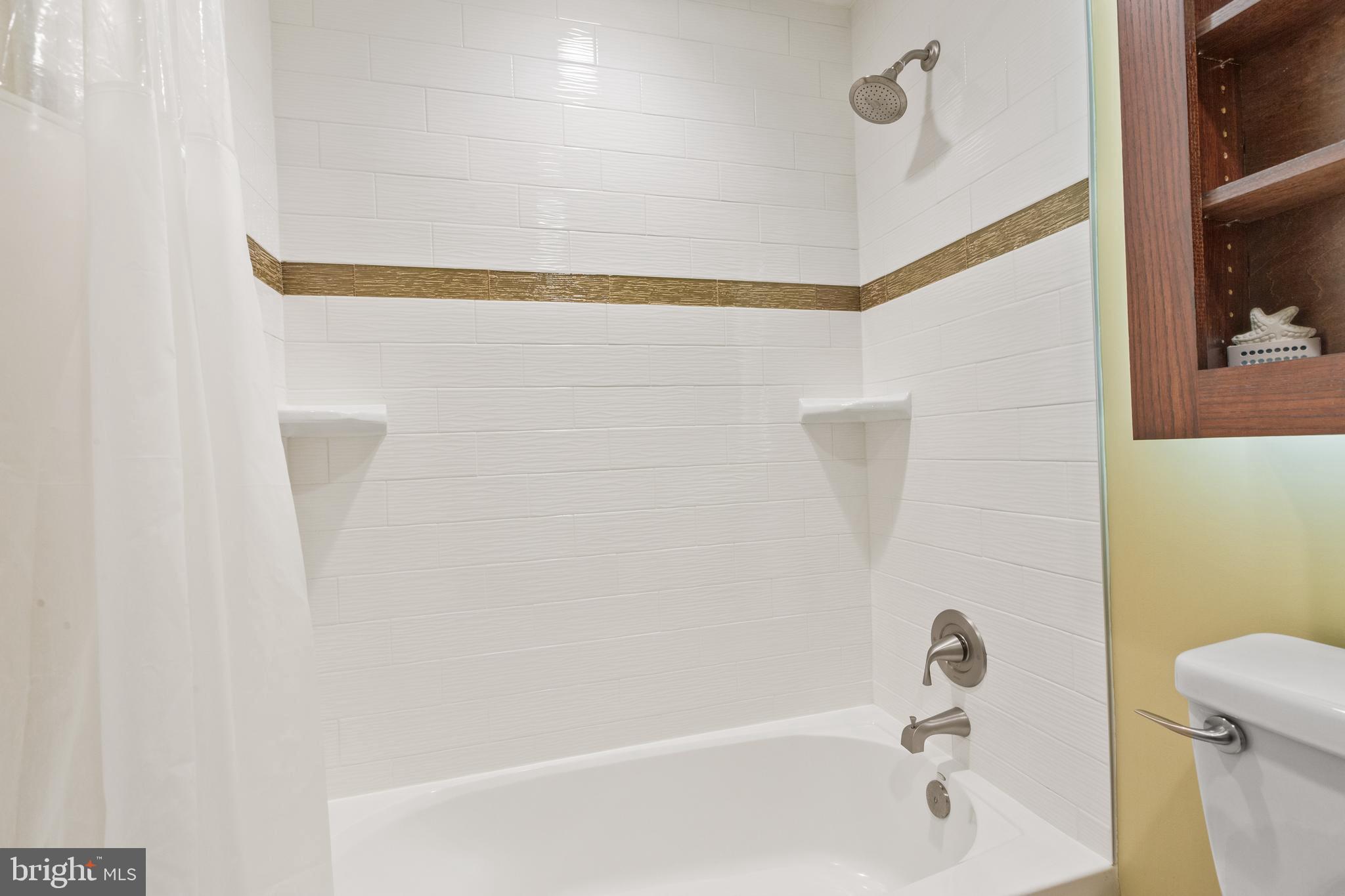 ASHBURN FARM - Residential