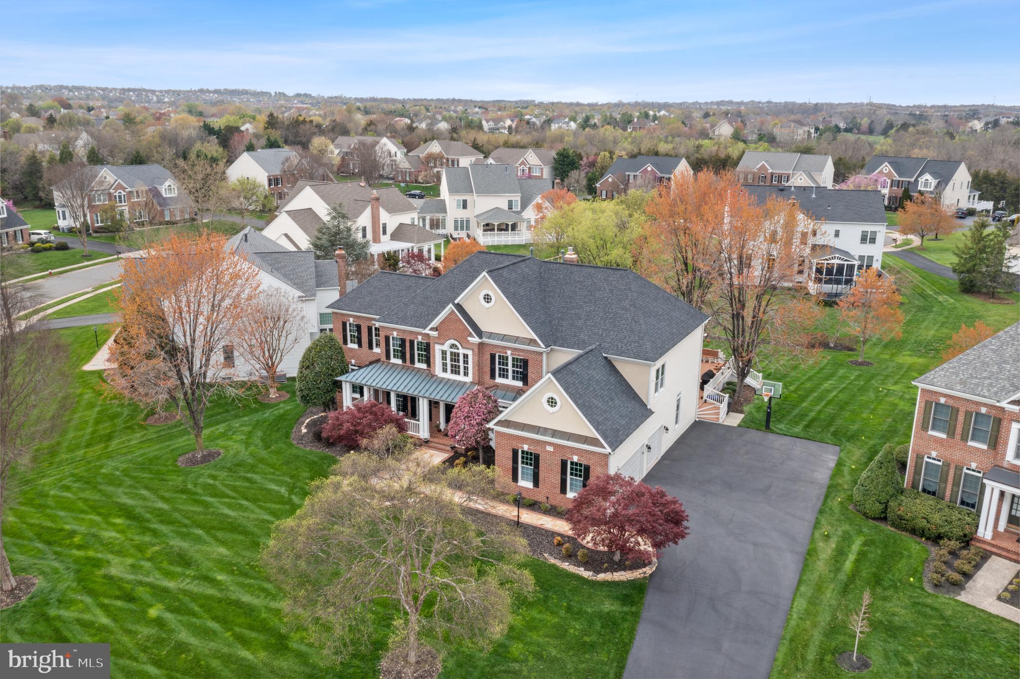 ASHBURN FARM - Residential