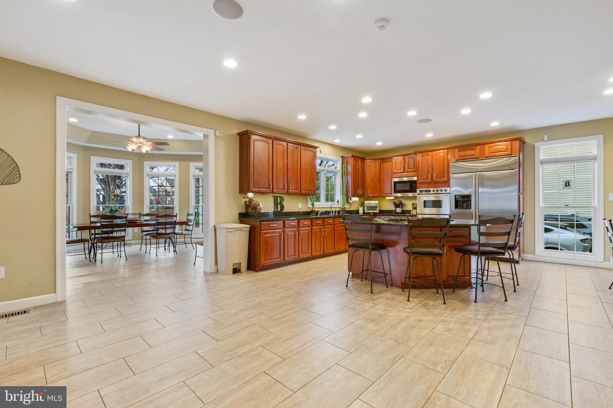 ASHBURN FARM - Residential