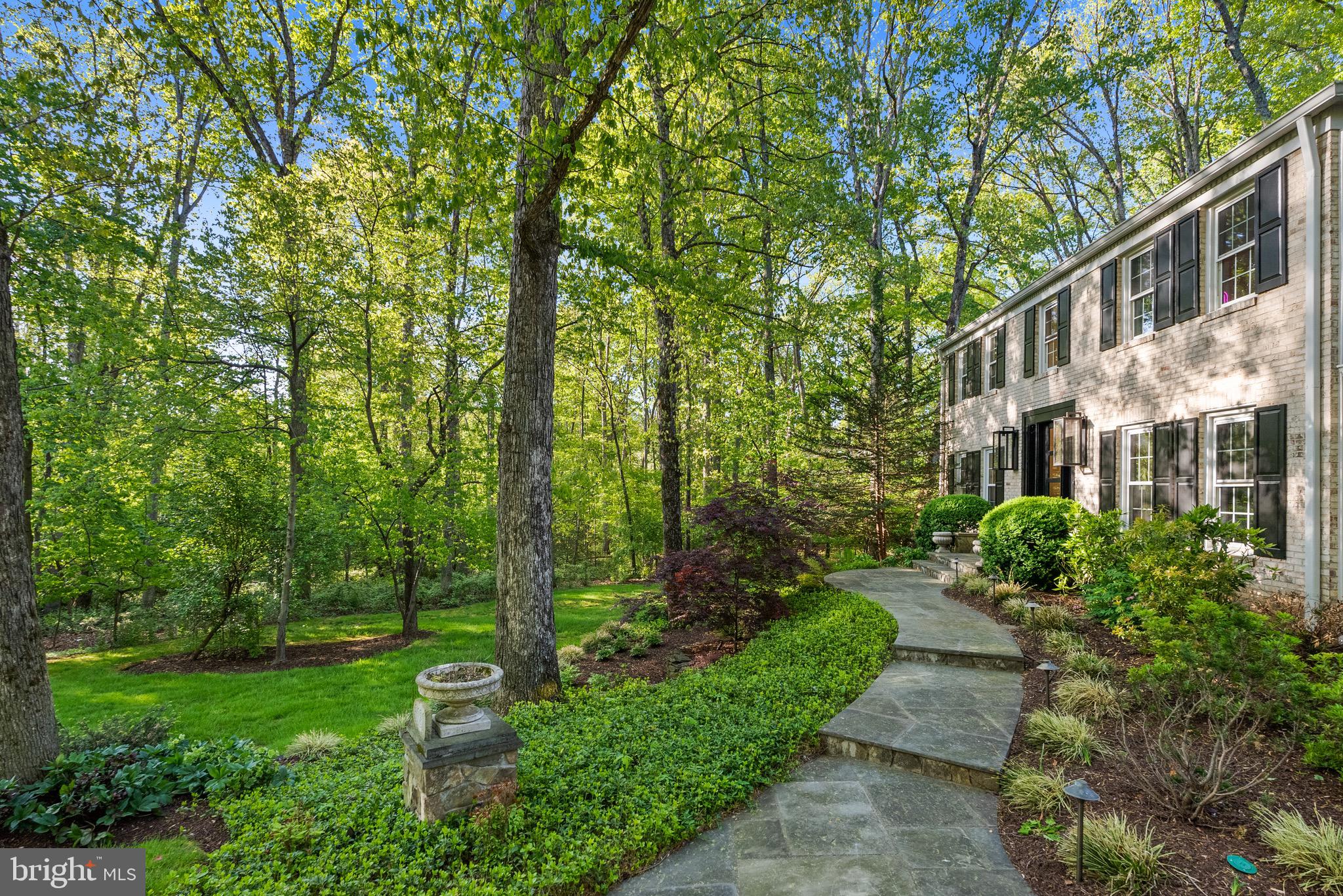 FOX HERITAGE - Residential