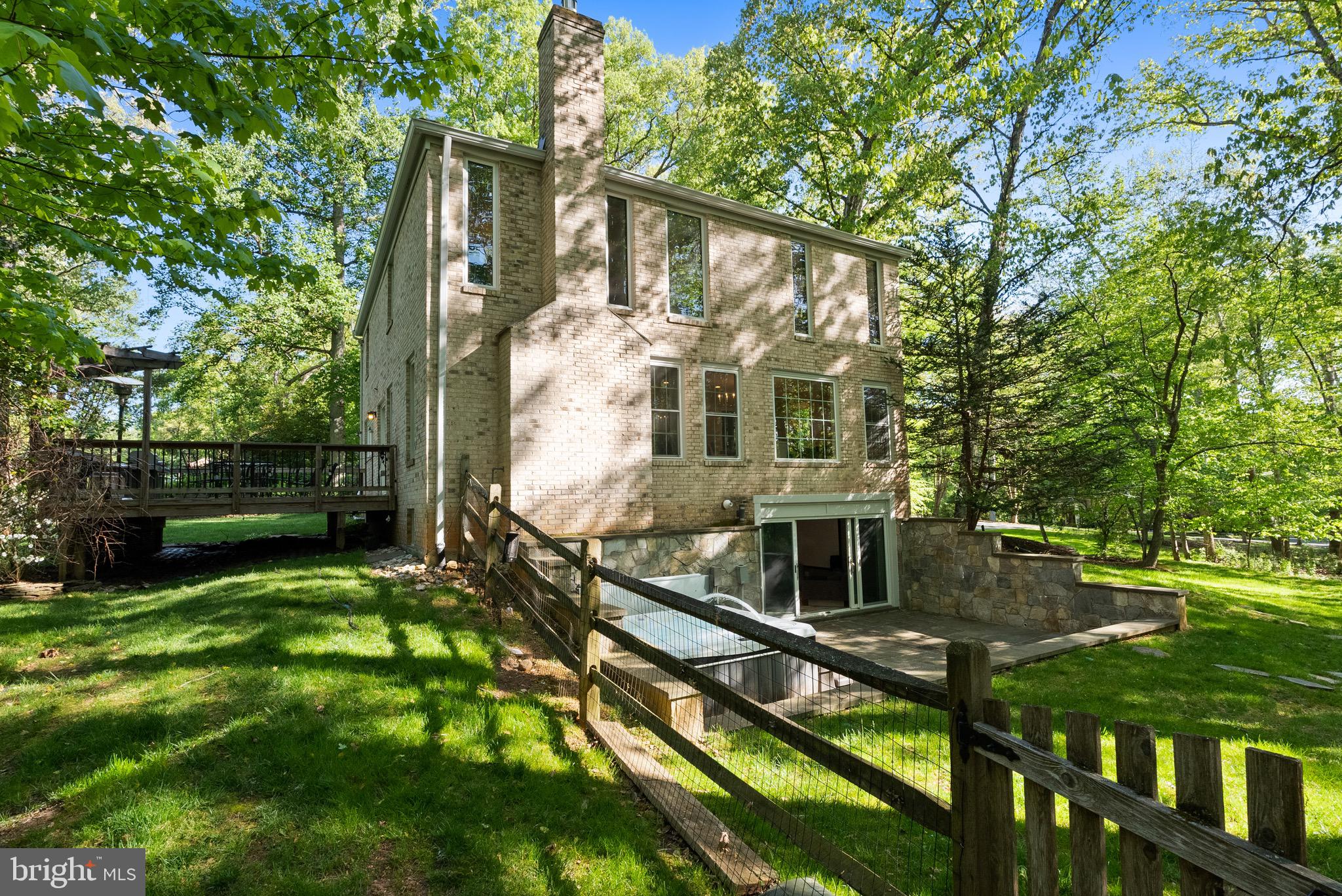 FOX HERITAGE - Residential