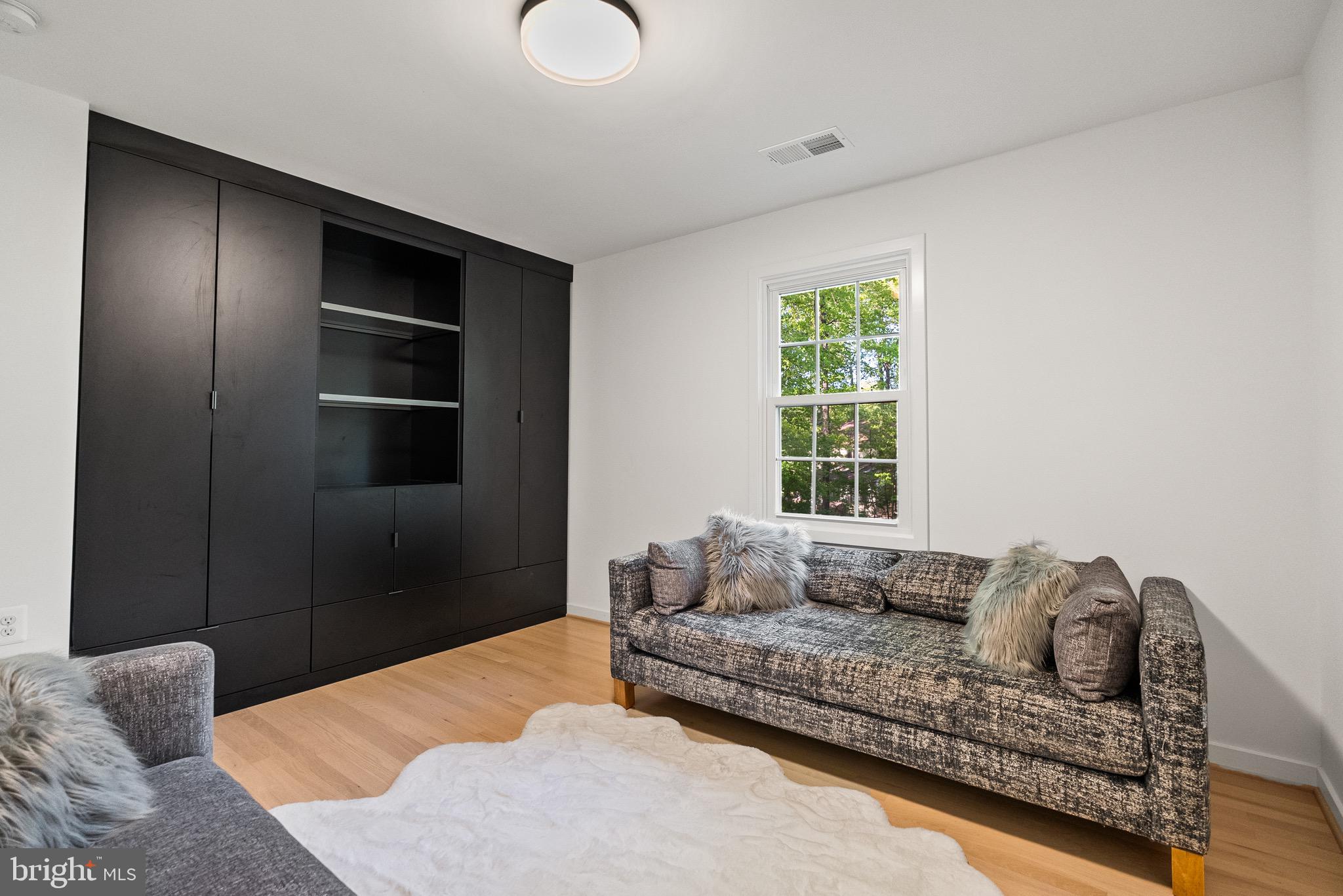 FOX HERITAGE - Residential