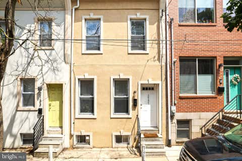 Townhouse For Sale - 2131 Titan Street<br/> PHILADELPHIA, PA 19146
