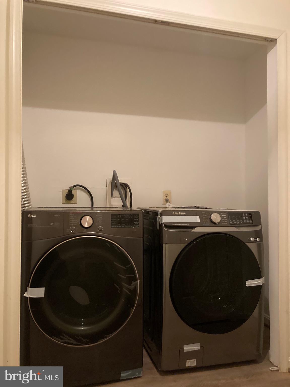 ROSECROFT TERRACE II - Residential