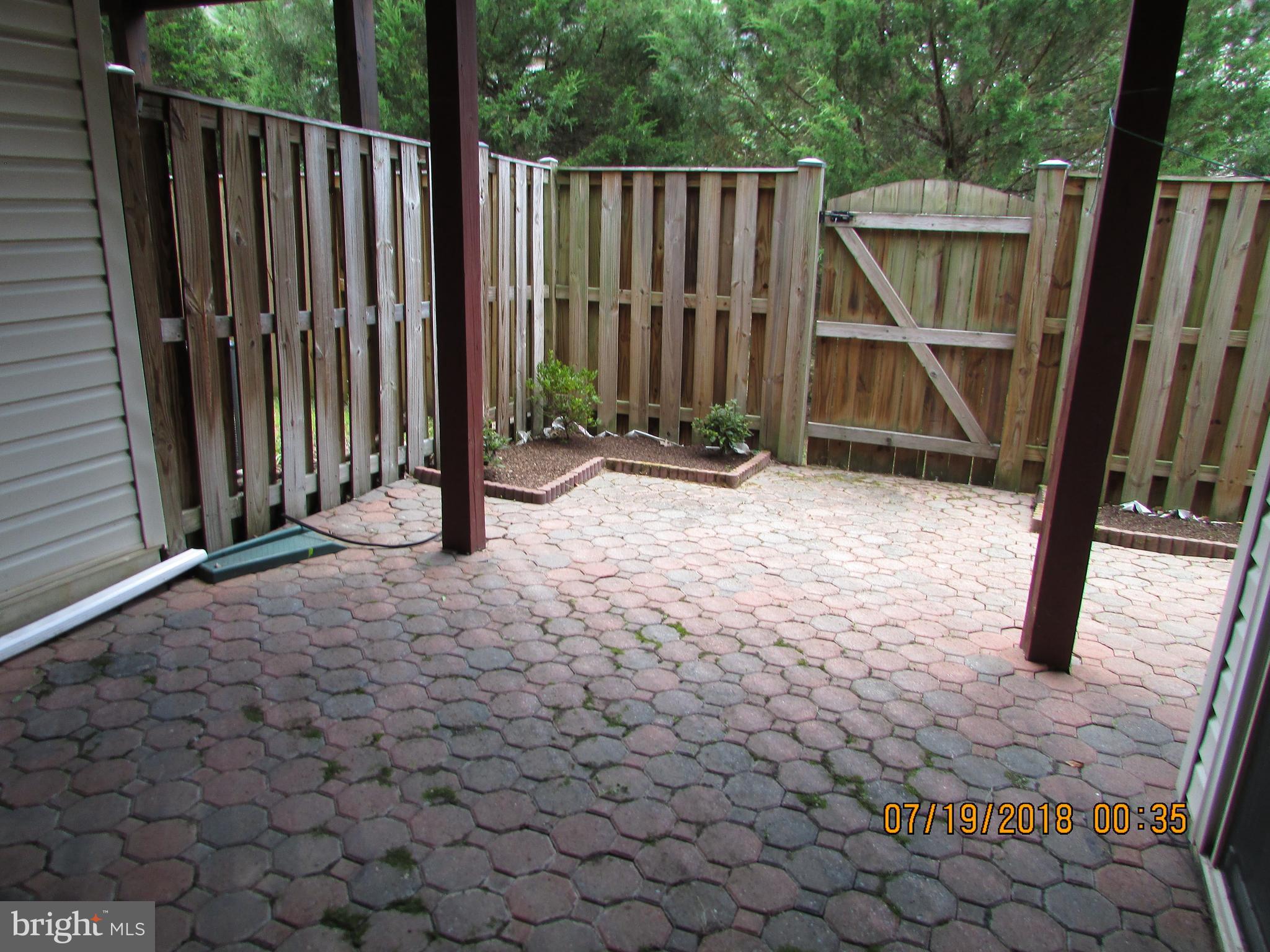 SOUTH RIDING - Residential Lease