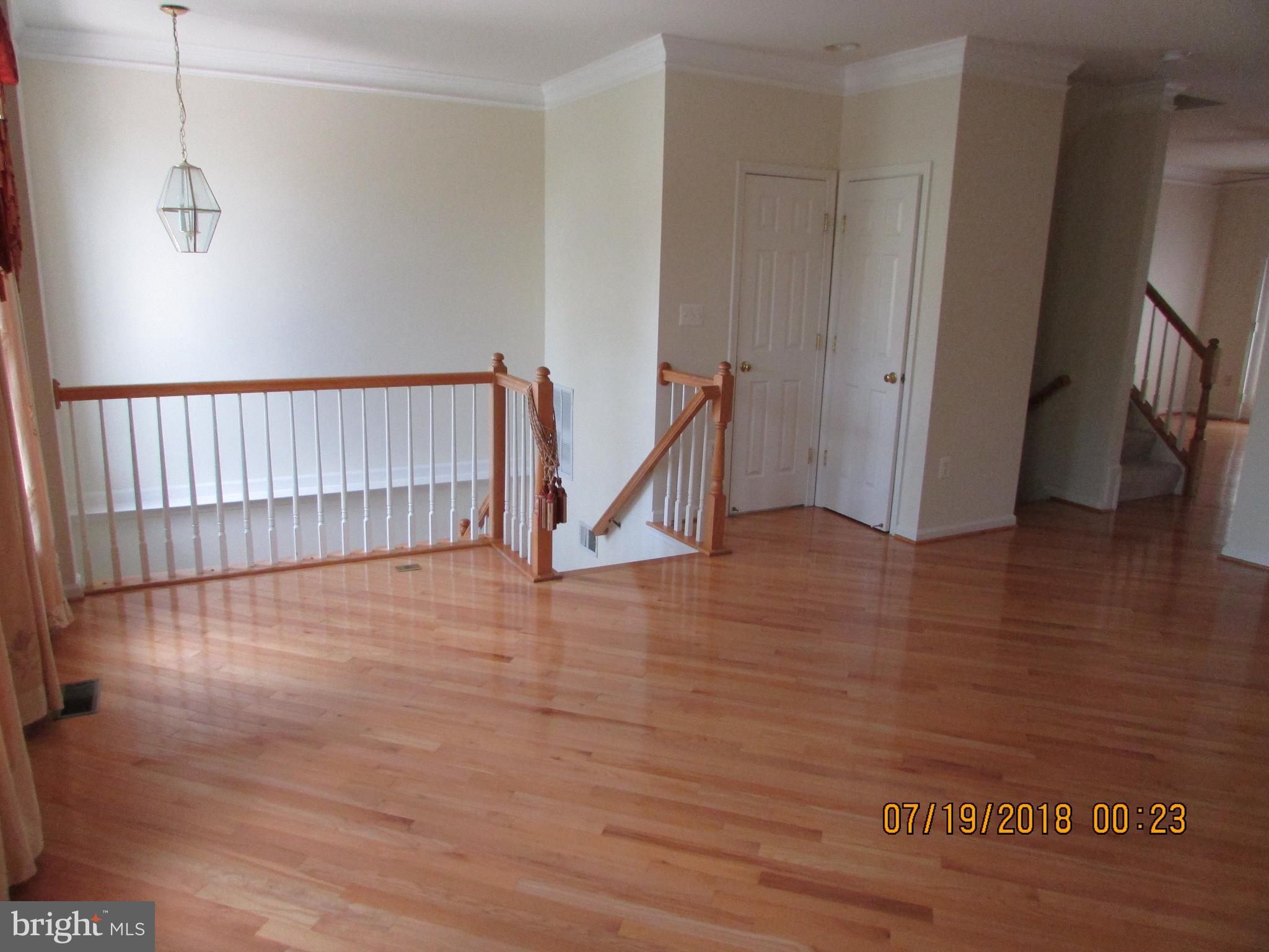 SOUTH RIDING - Residential Lease