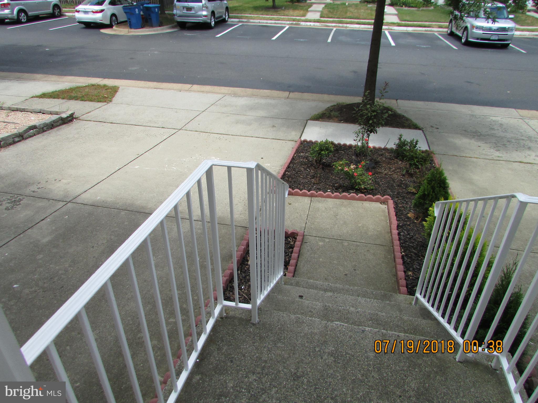 SOUTH RIDING - Residential Lease