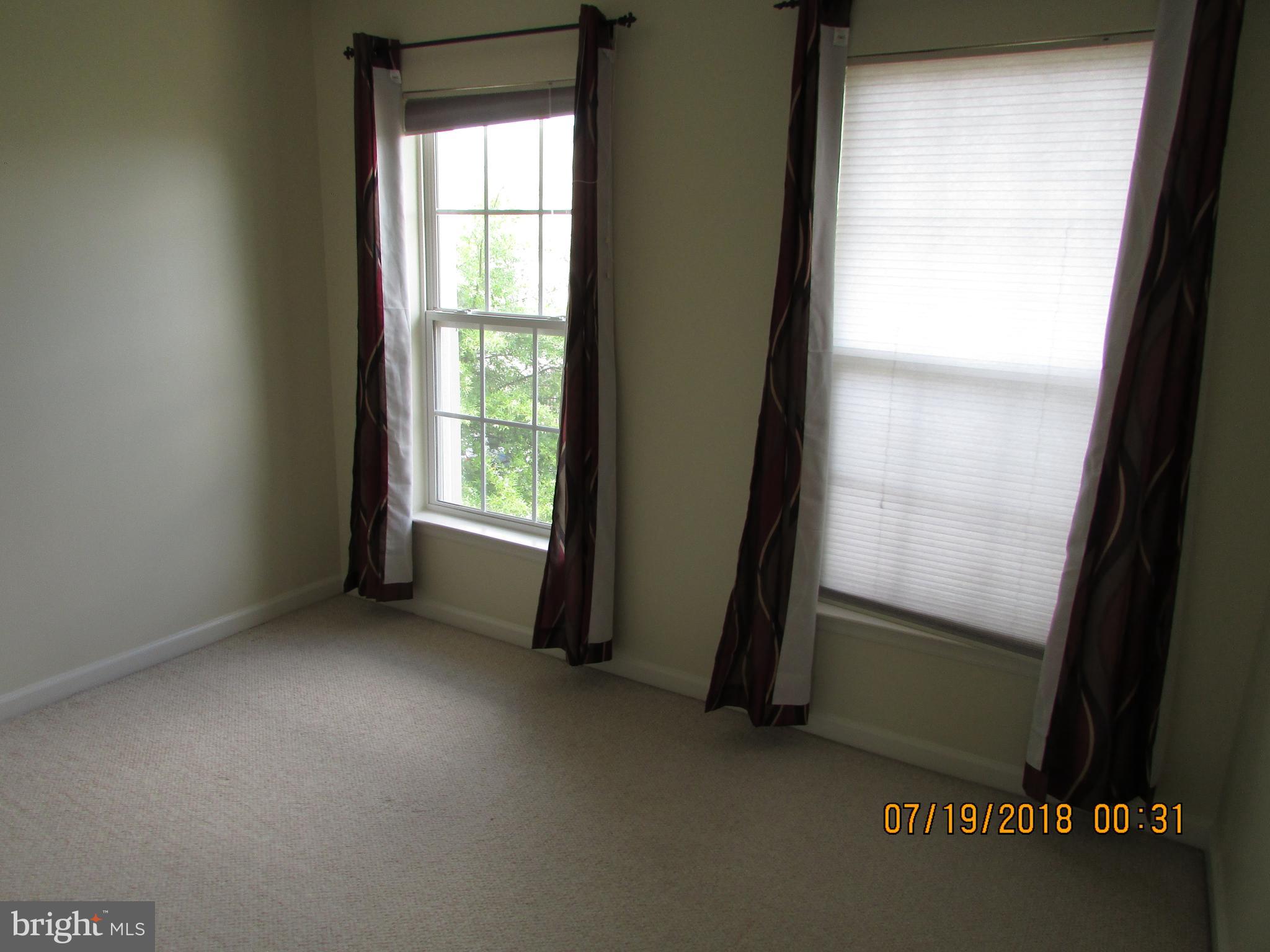 SOUTH RIDING - Residential Lease