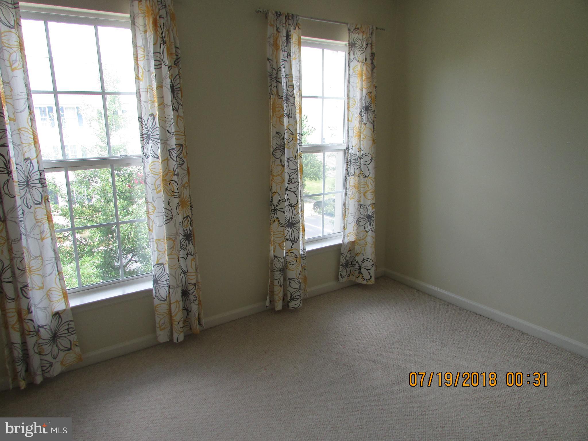 SOUTH RIDING - Residential Lease