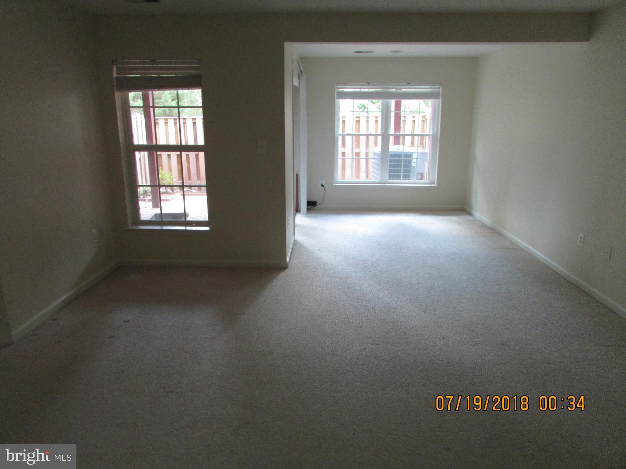 SOUTH RIDING - Residential Lease