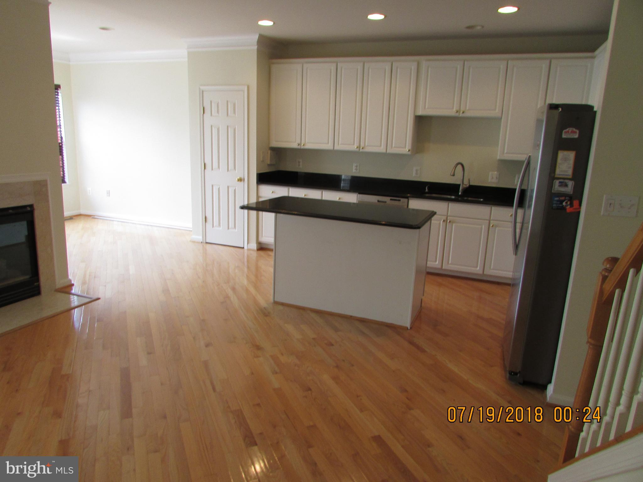 SOUTH RIDING - Residential Lease