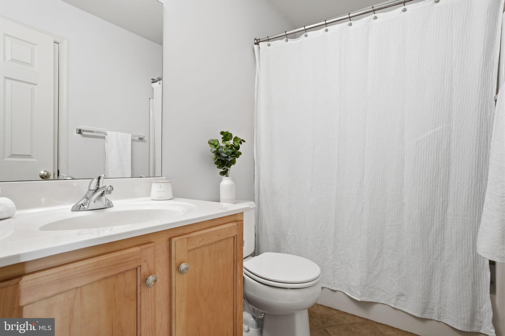 SUMMER LEA - Residential