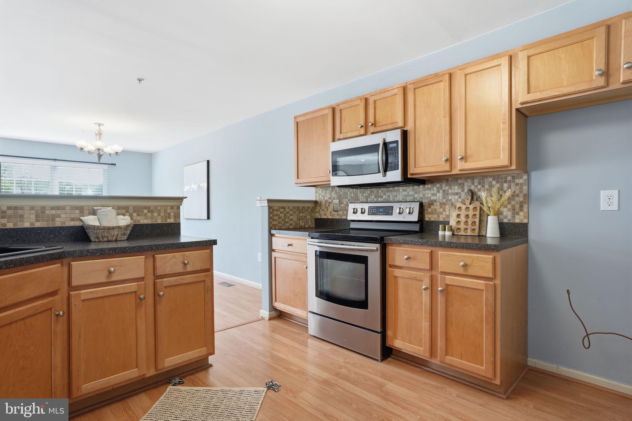 SUMMER LEA - Residential