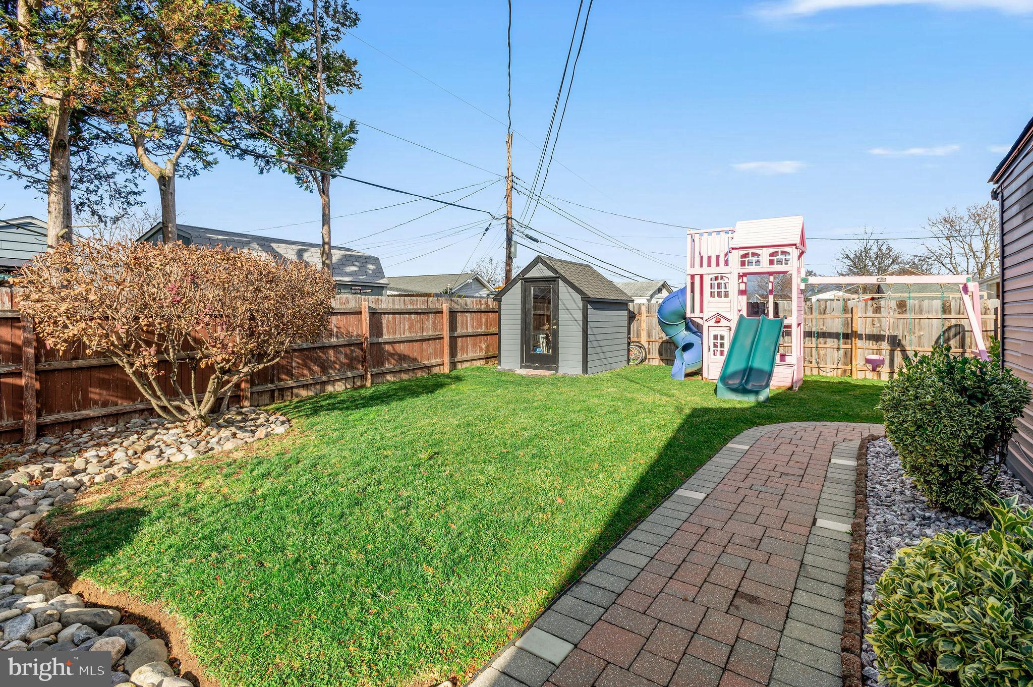 STONEYBROOK - Residential