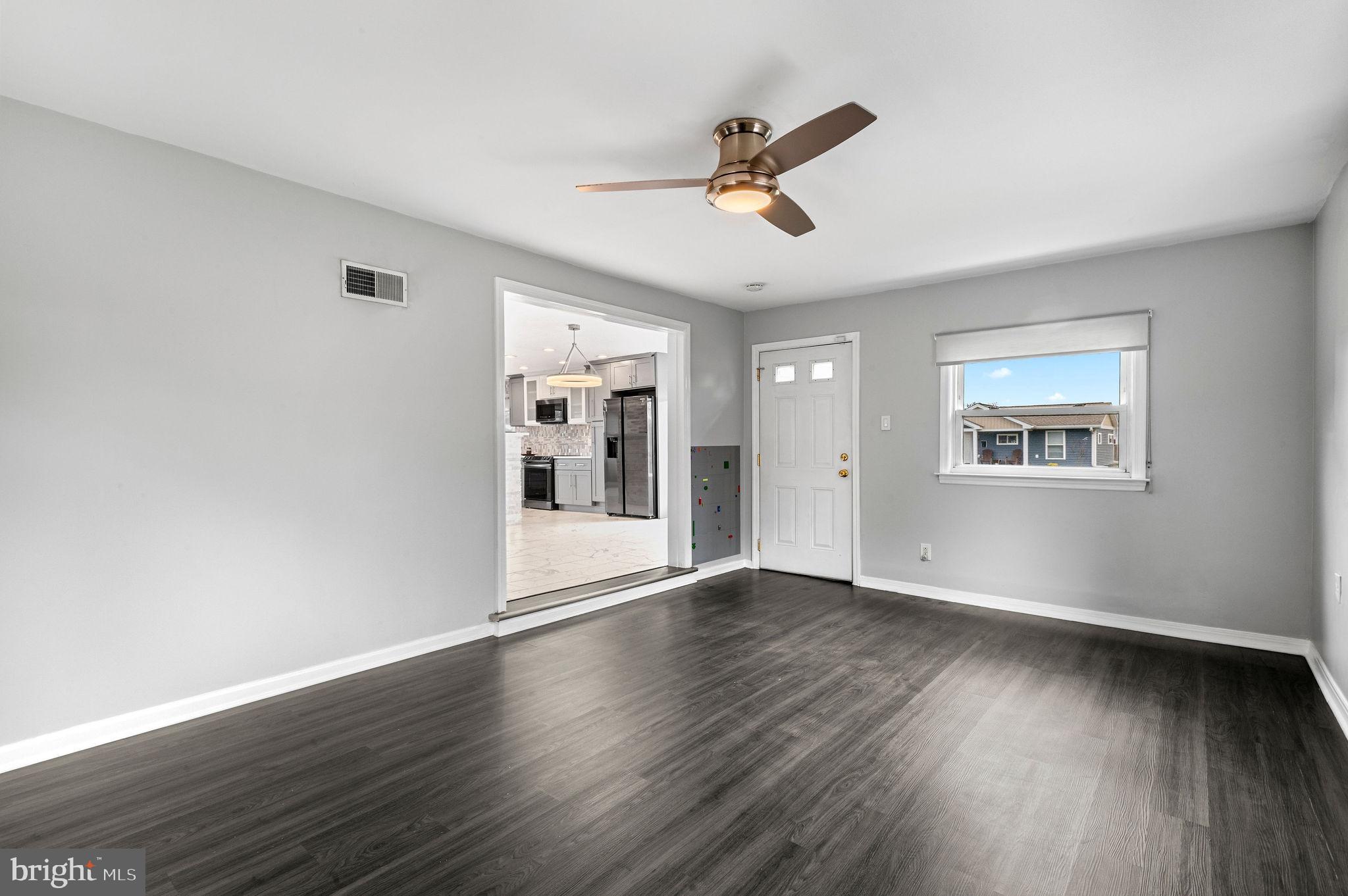 STONEYBROOK - Residential