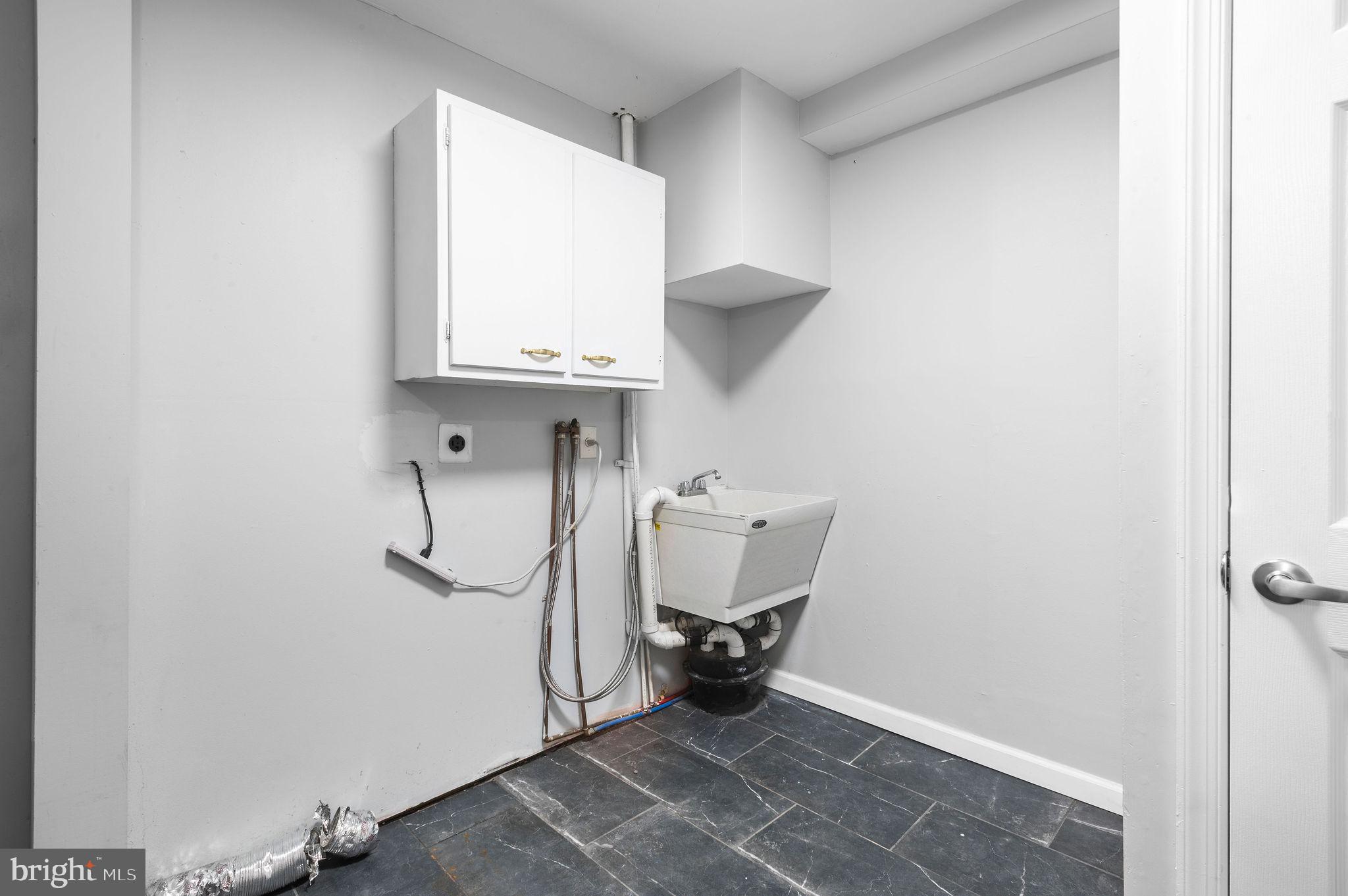 STONEYBROOK - Residential