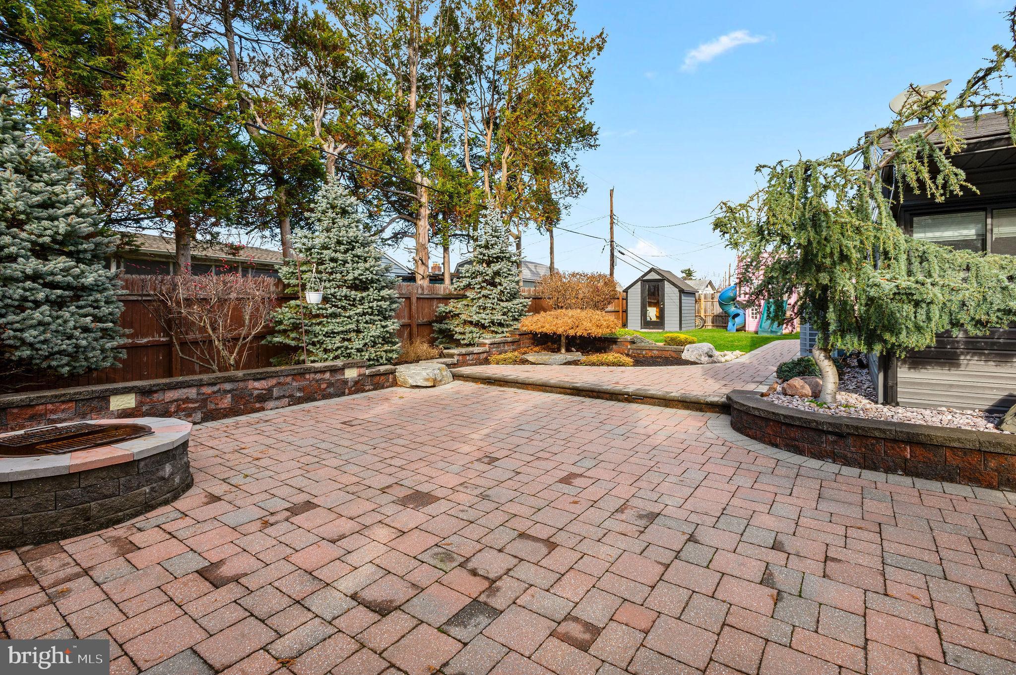 STONEYBROOK - Residential