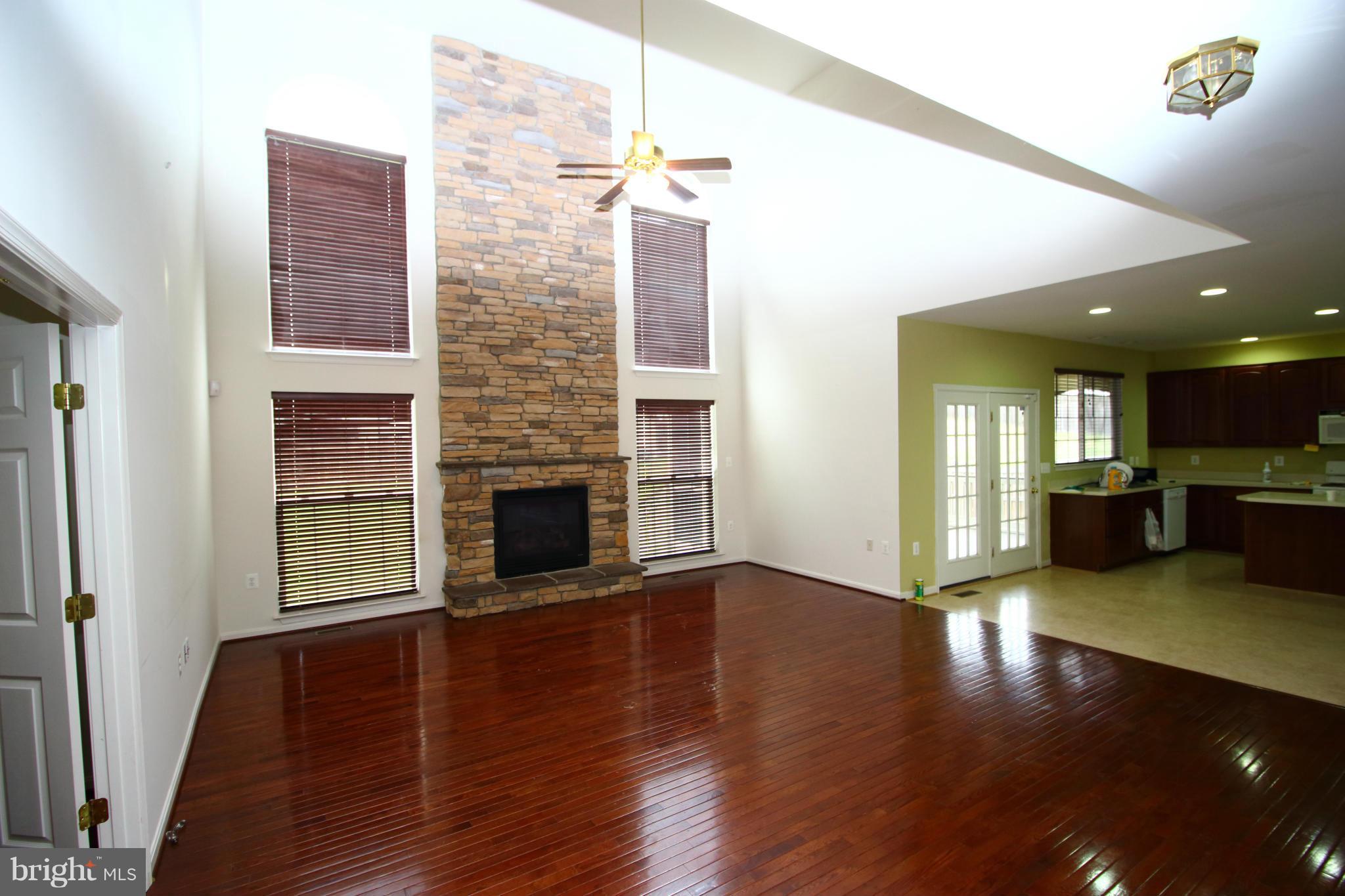 LYNNEHAVEN - Residential Lease