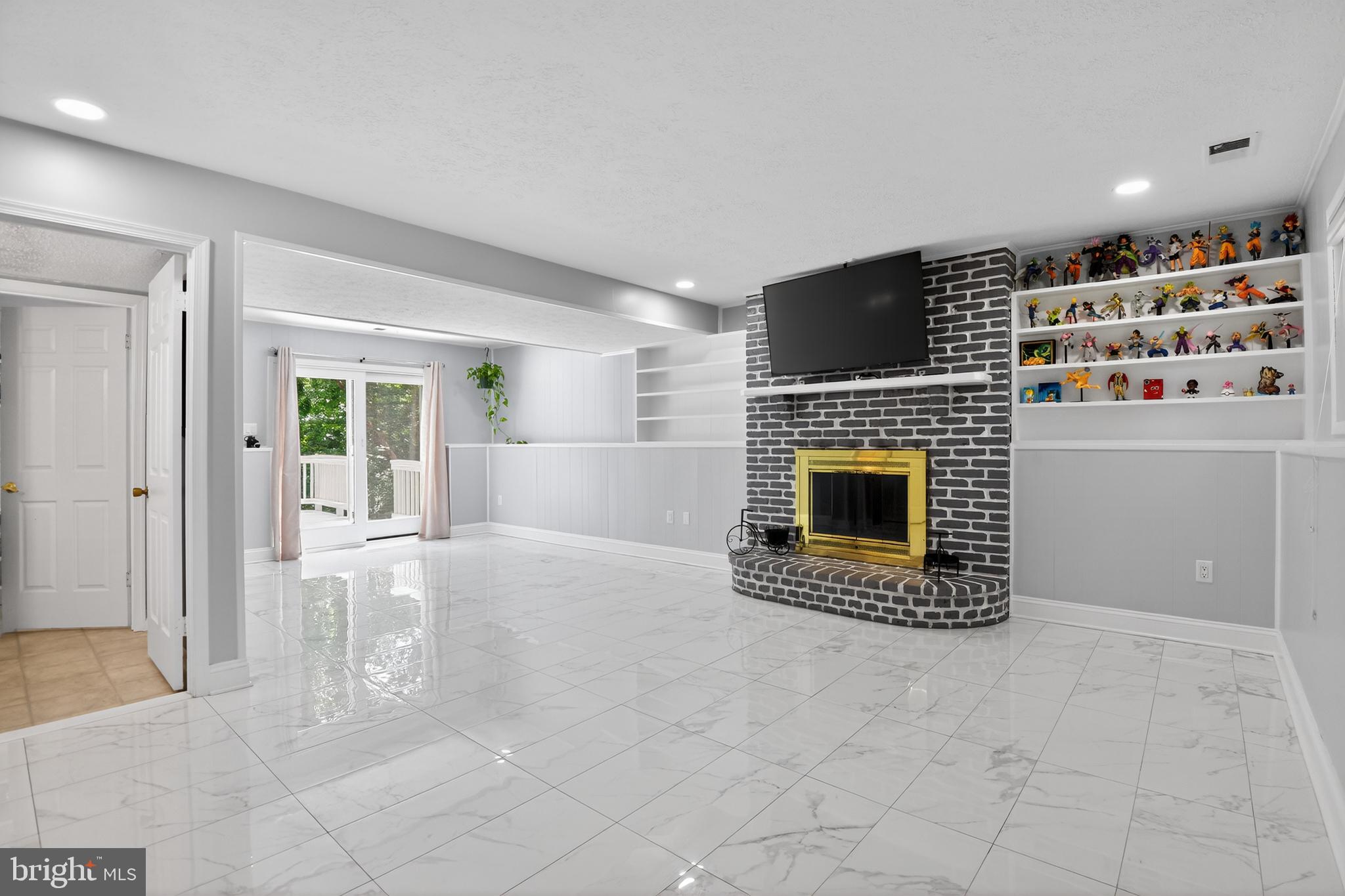 Photo 1 of 35 — 303 TERNWING DRIVE, ARNOLD, MD 21012