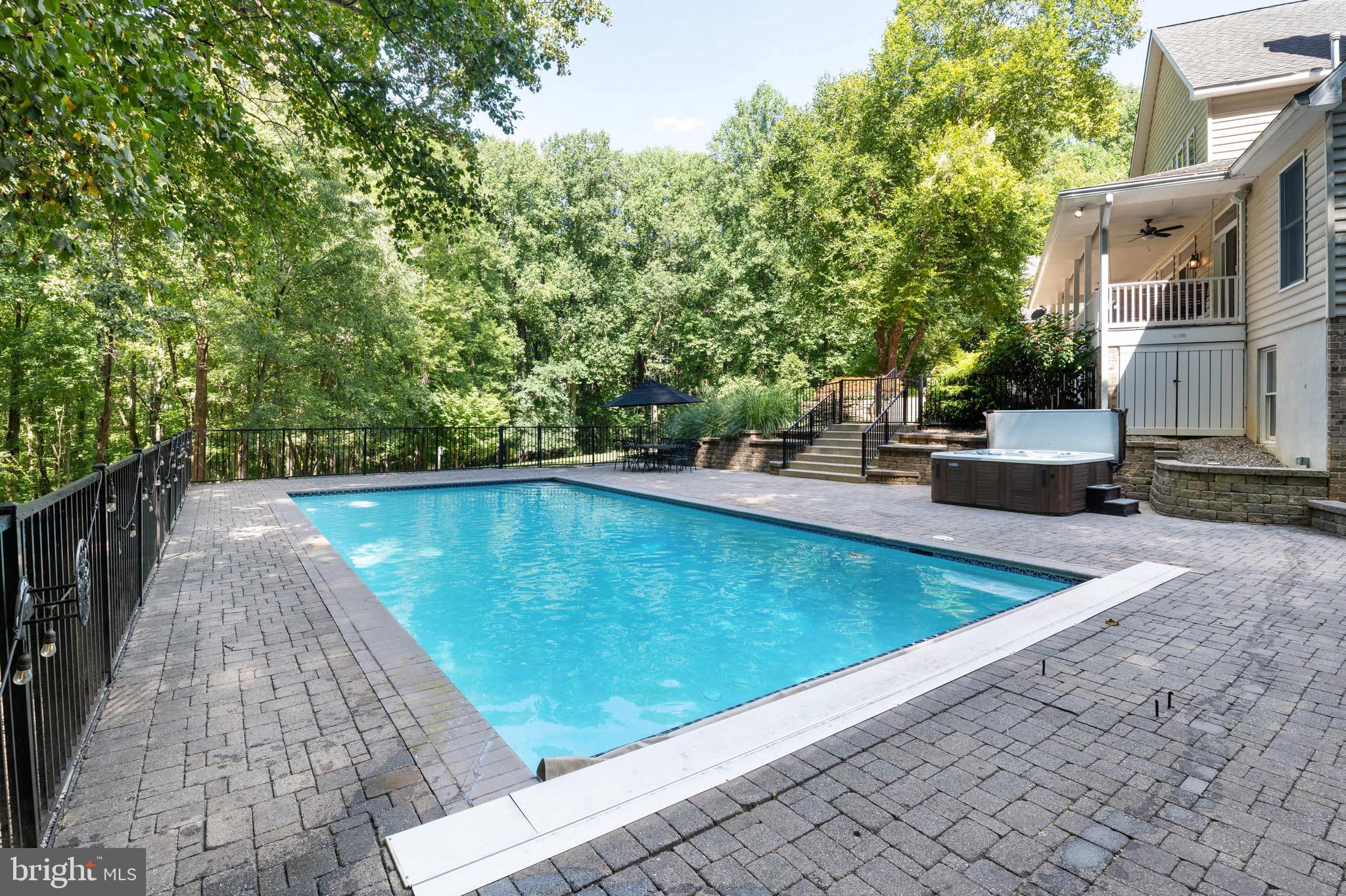 SPRING VALLEY ESTATES - Residential