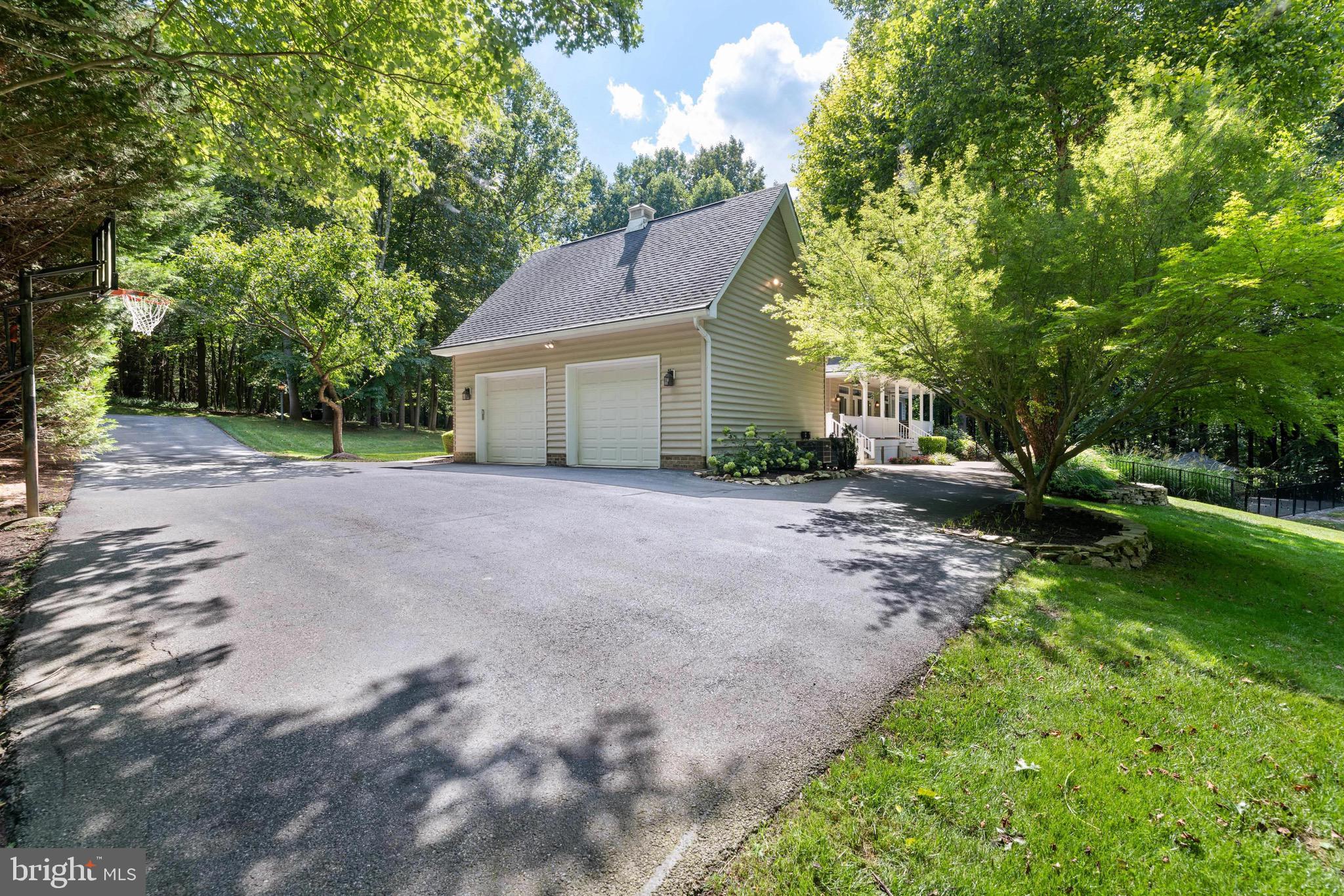 SPRING VALLEY ESTATES - Residential