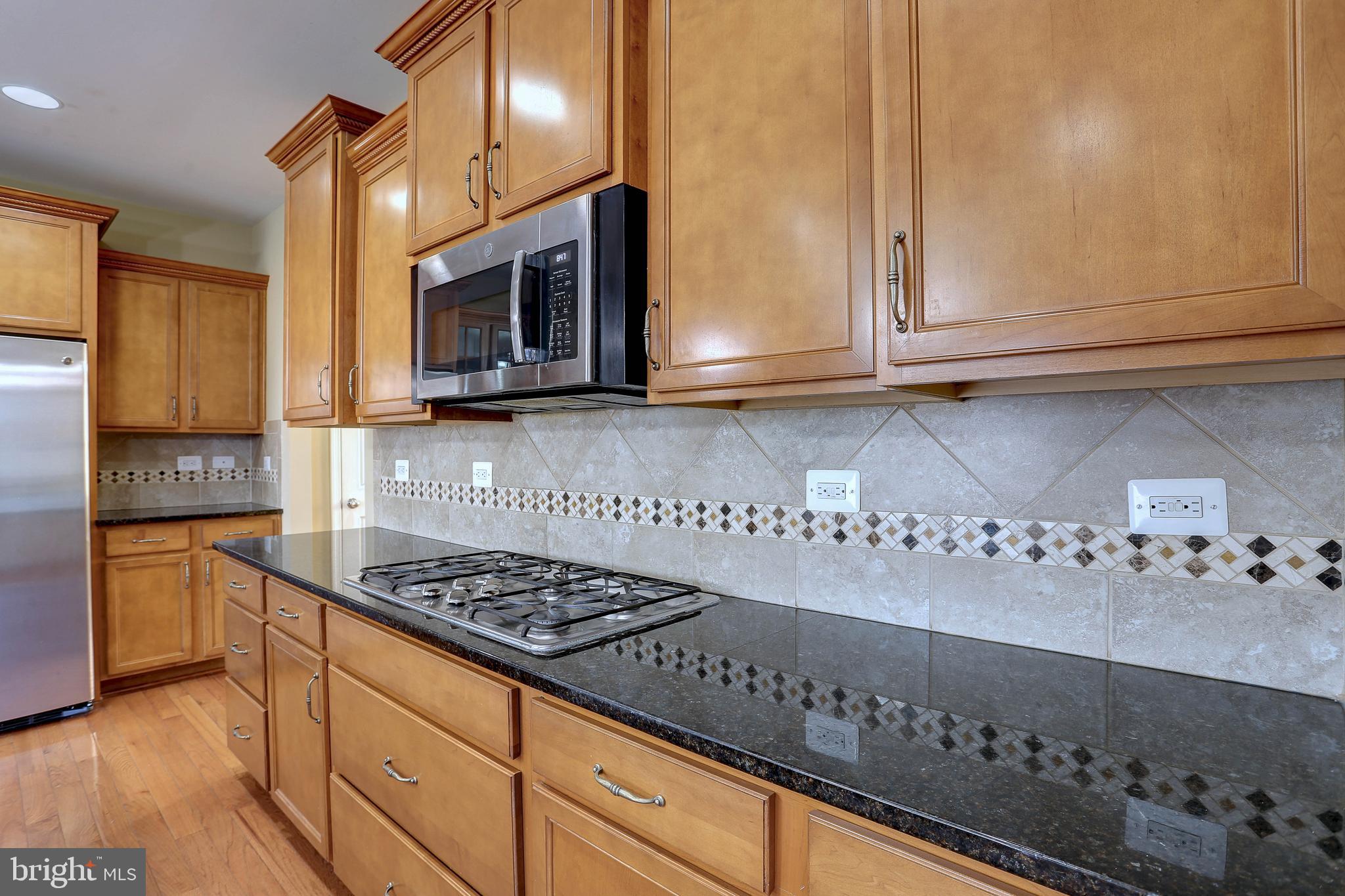 ROCKLAND AT ROGERS - Residential