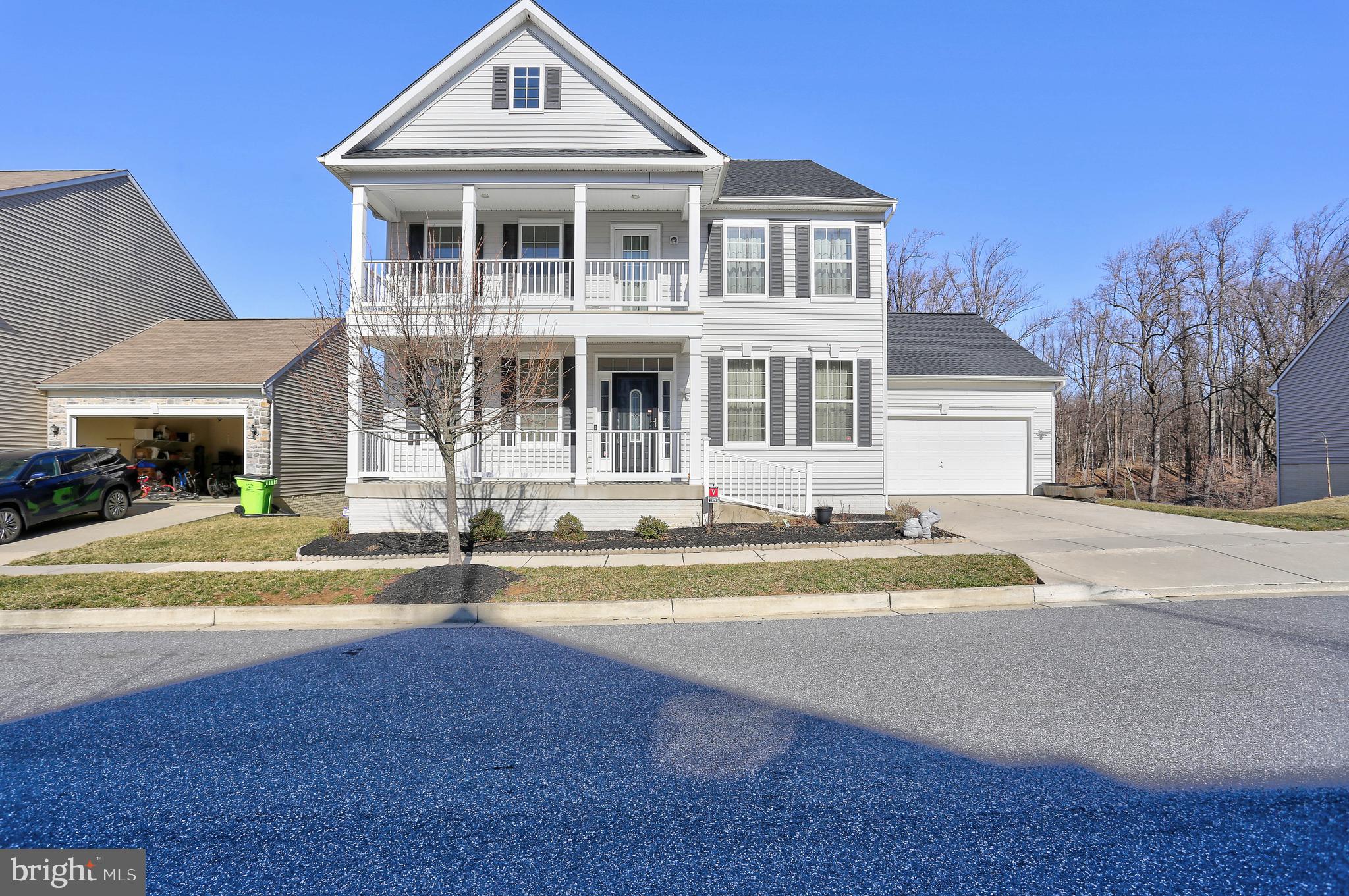 ROCKLAND AT ROGERS - Residential