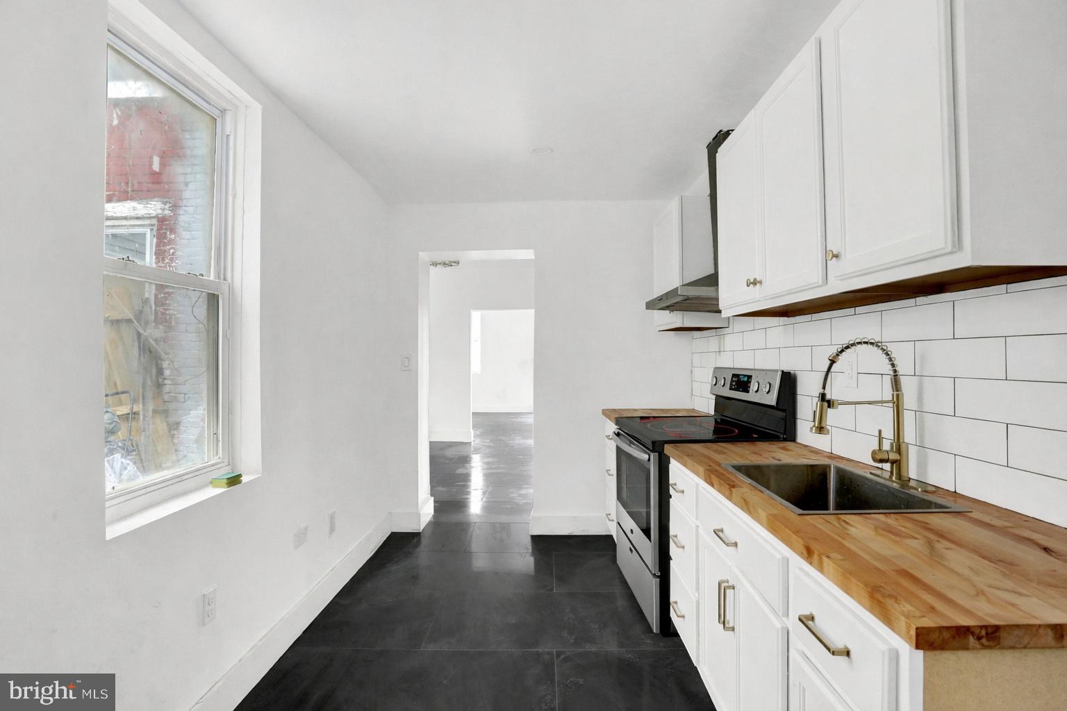 ALLISON HILL - Residential