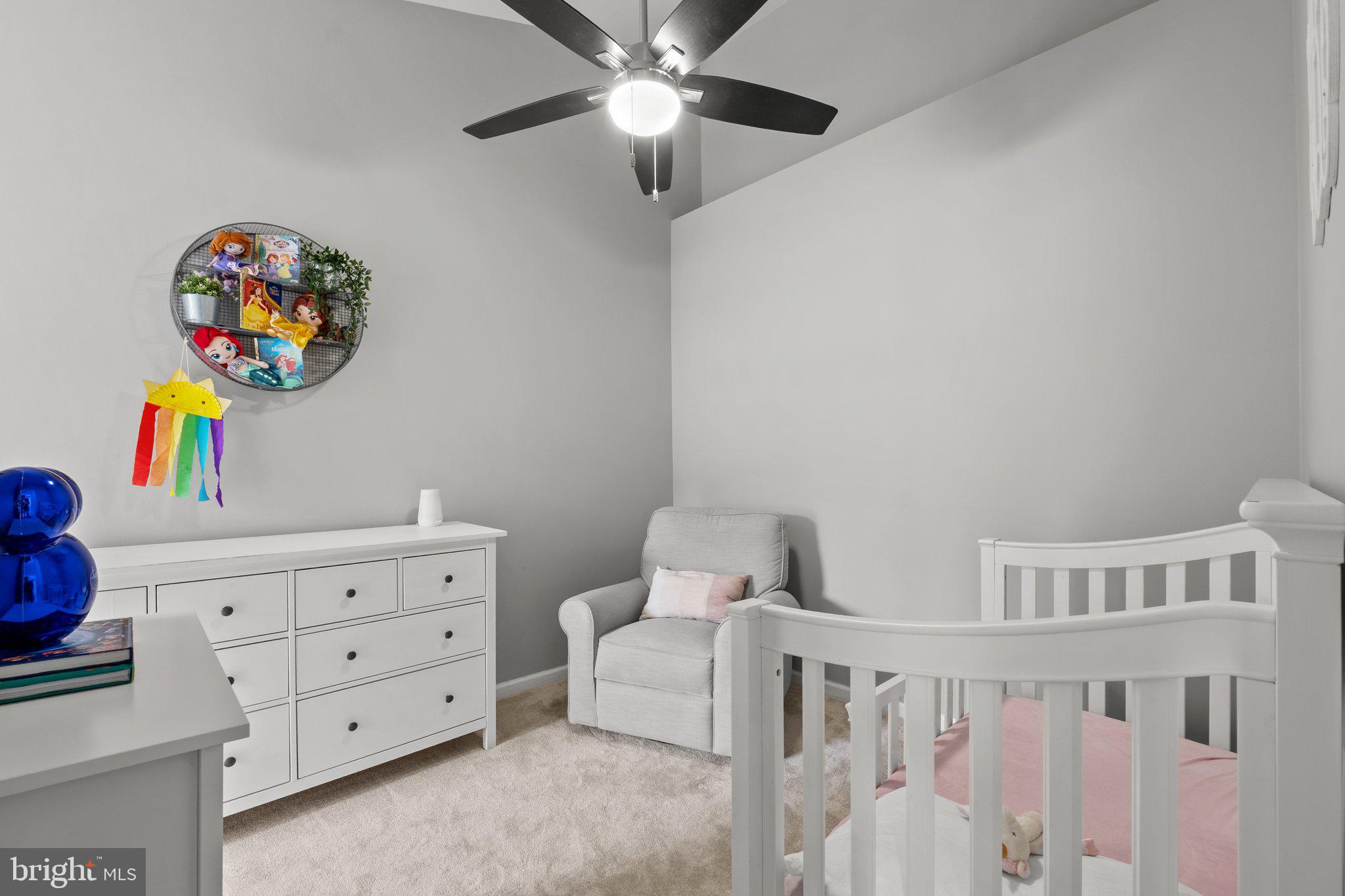 ISLAND CREEK - Residential