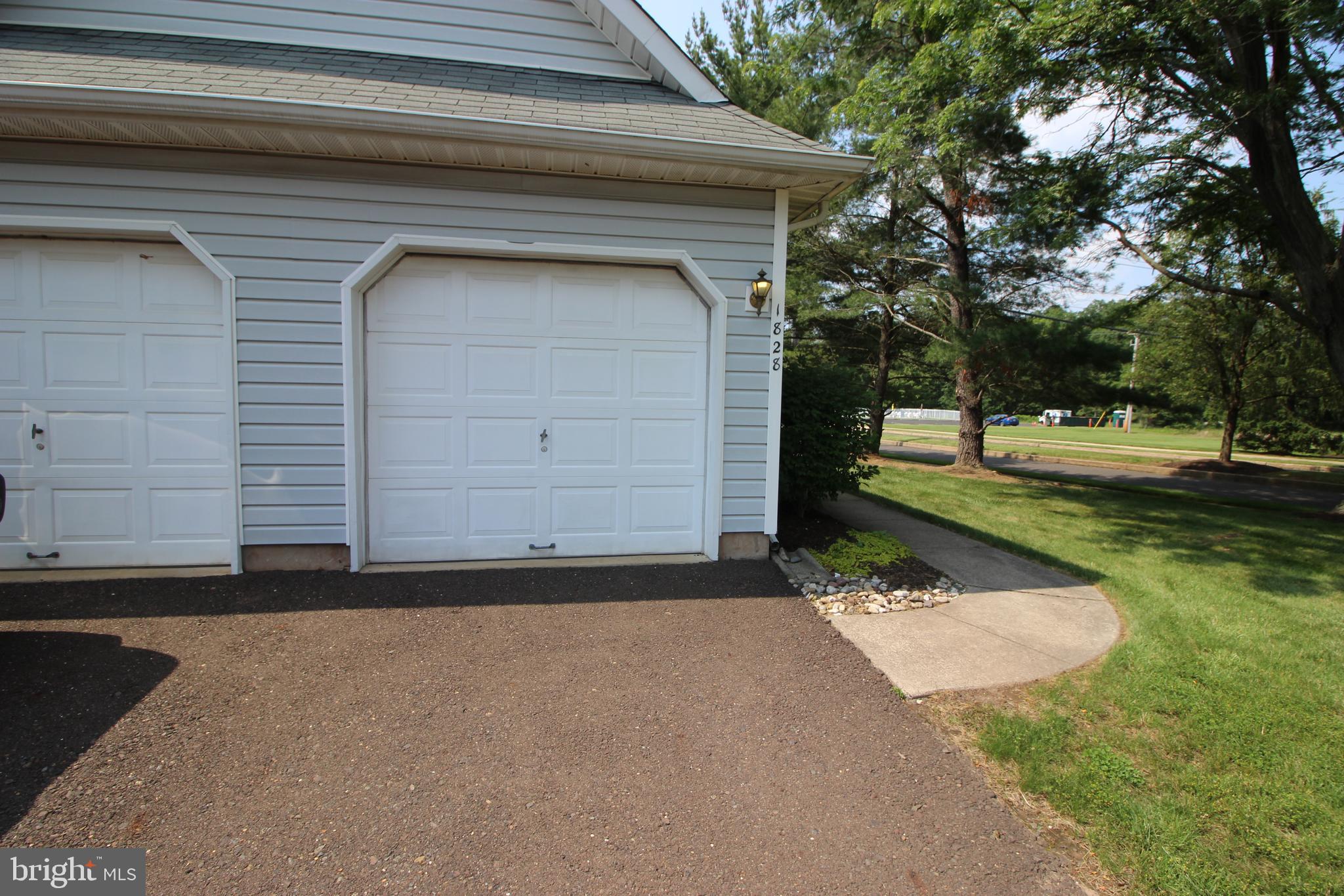 1828 GRAND BOULEVARD 28