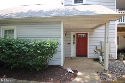 Townhouse For Rent - 1828 Grand Boulevard #28<br/> Bucks County, WARRINGTON, PA 18976