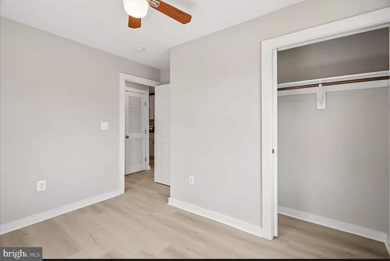 1410 YOUNG STREET SE 12