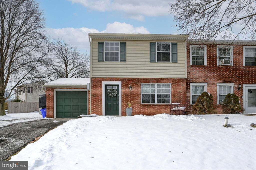 Photo of 1588 Manor Boulevard, Lancaster, PA 17603 (MLS # PALA2045864)