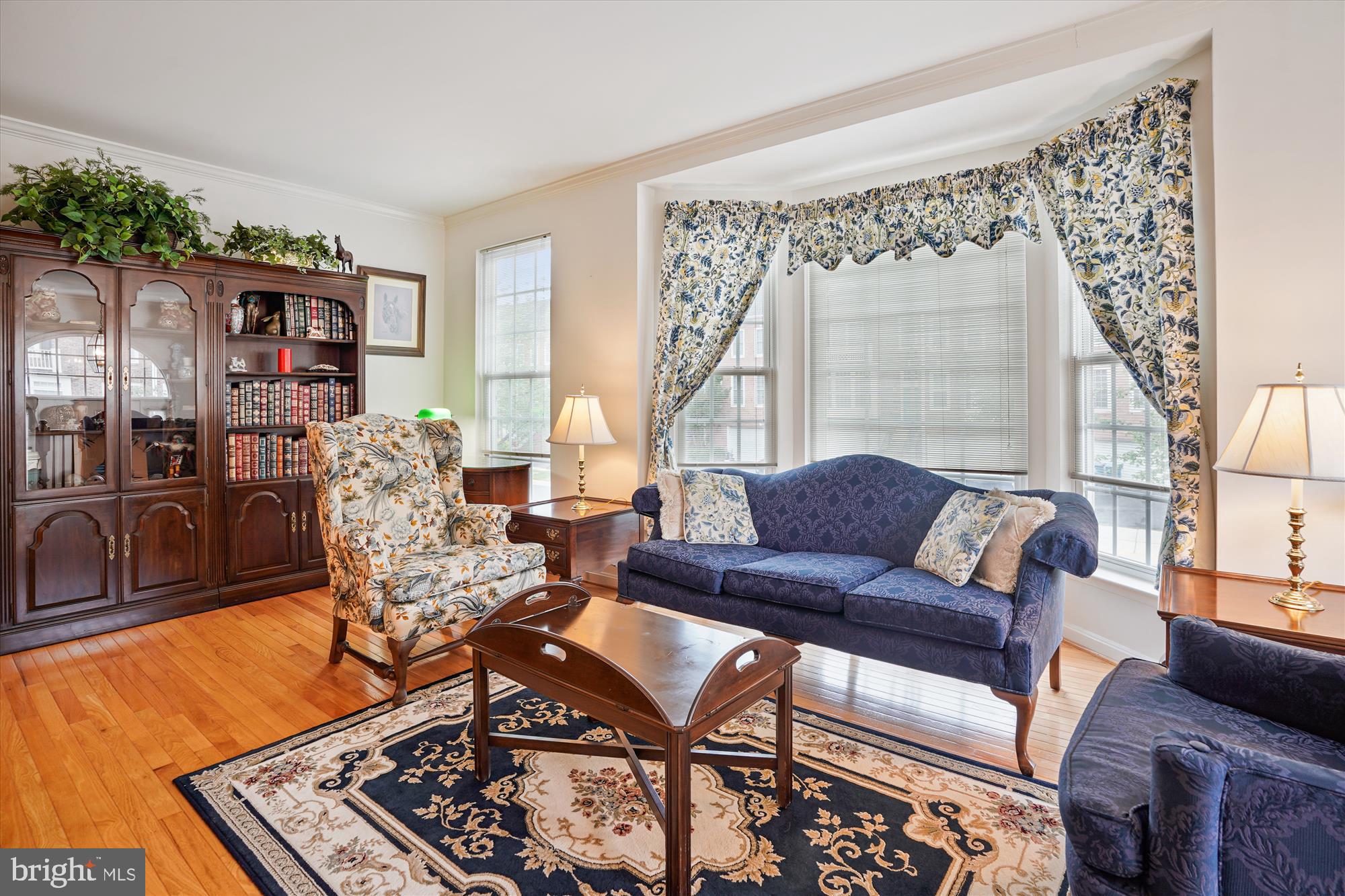 42701 ROLLING ROCK SQUARE
