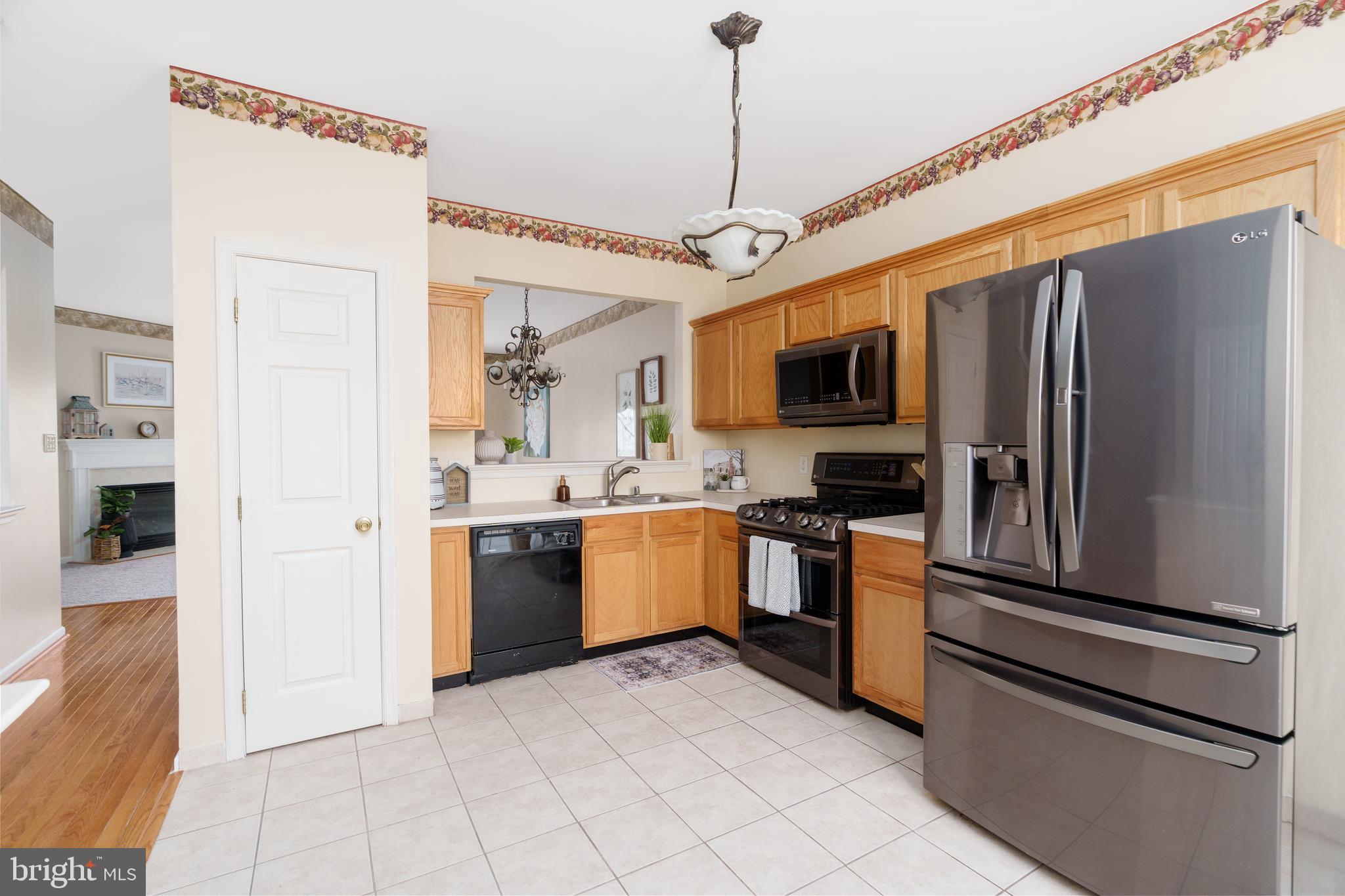 PERSIMMON CREEK - Residential