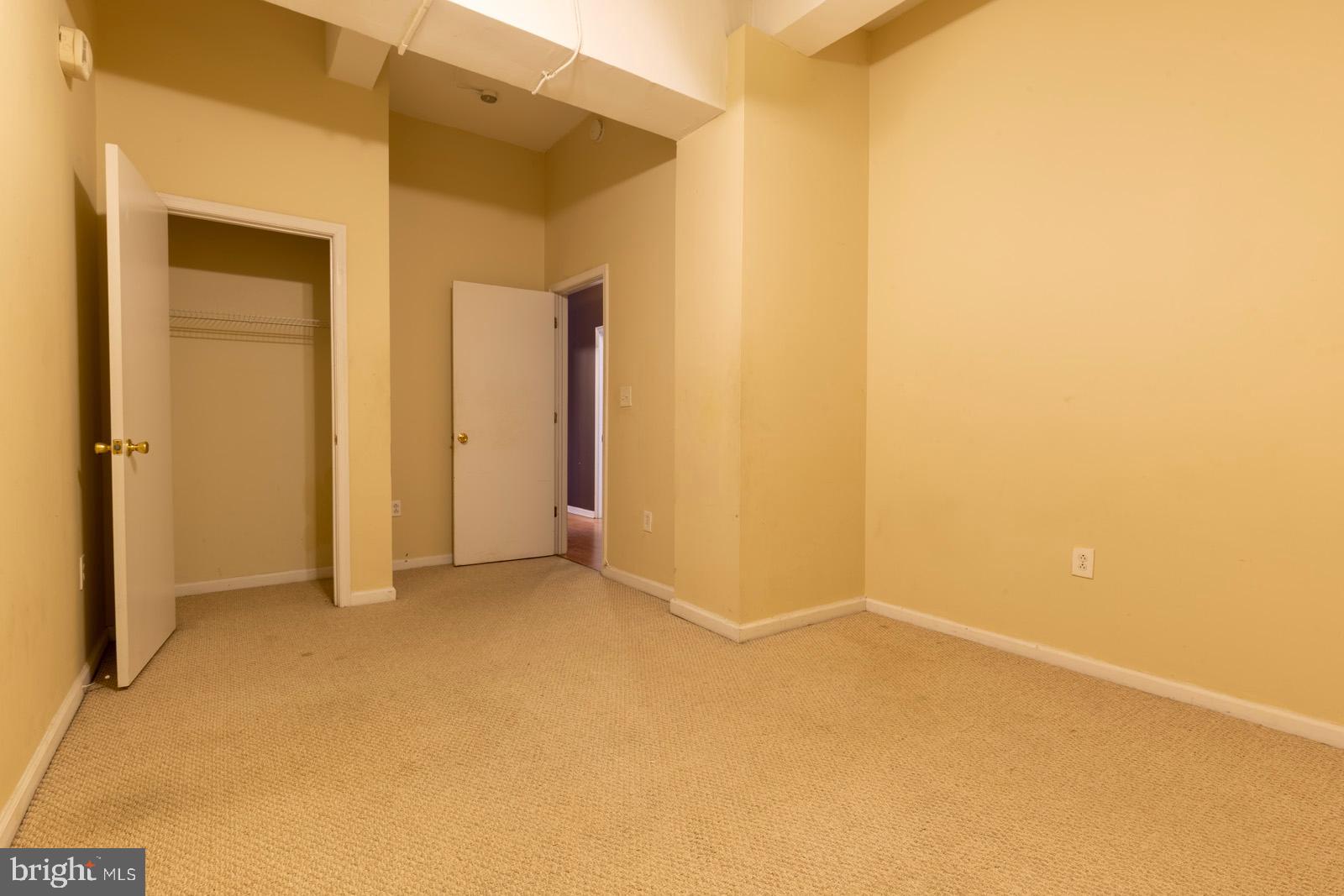 AVENUE OF THE ARTS - Residential