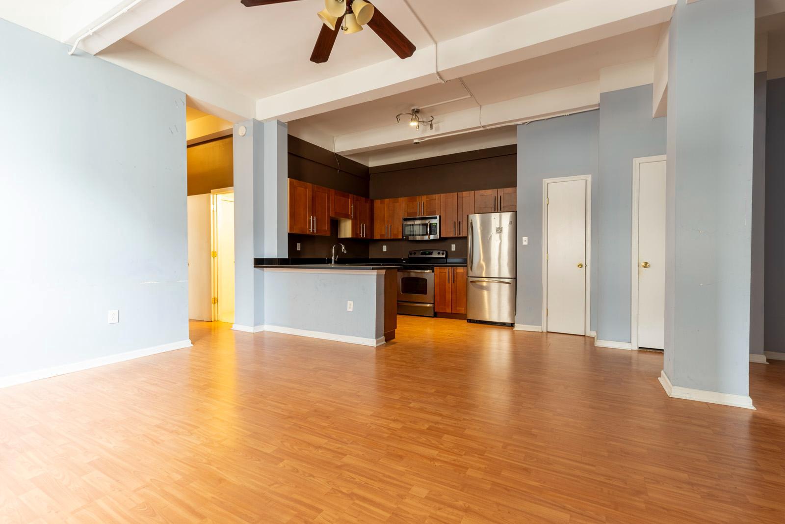 1324 LOCUST STREET 1602