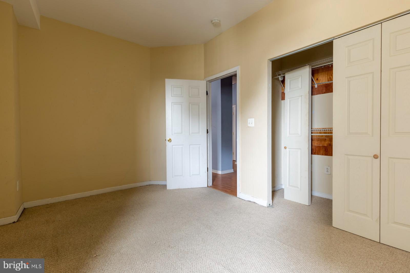 AVENUE OF THE ARTS - Residential