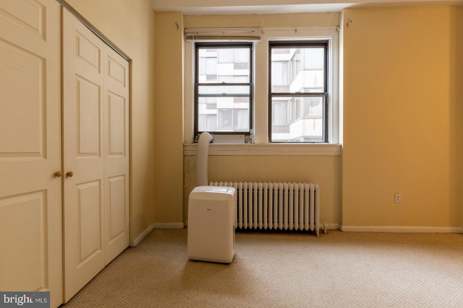 AVENUE OF THE ARTS - Residential