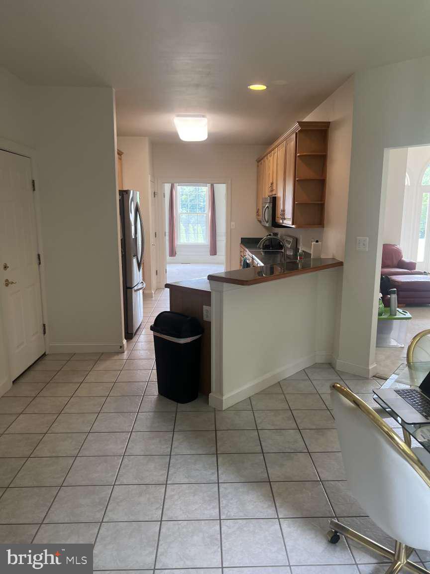 WHISPERING WOODS - Residential