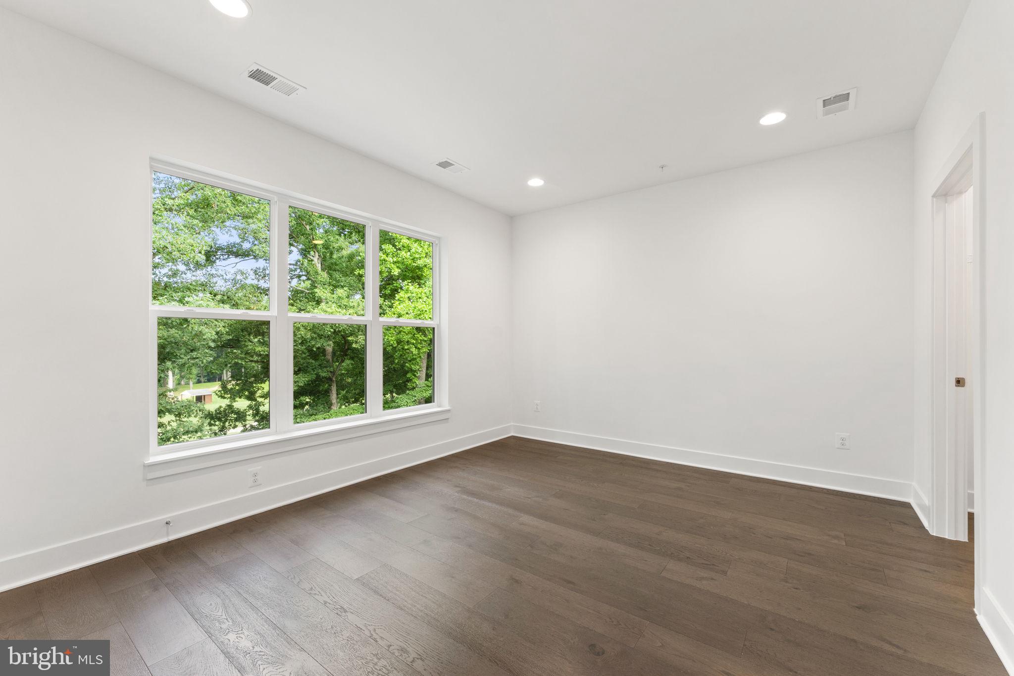 SUTTON HEIGHTS - Residential