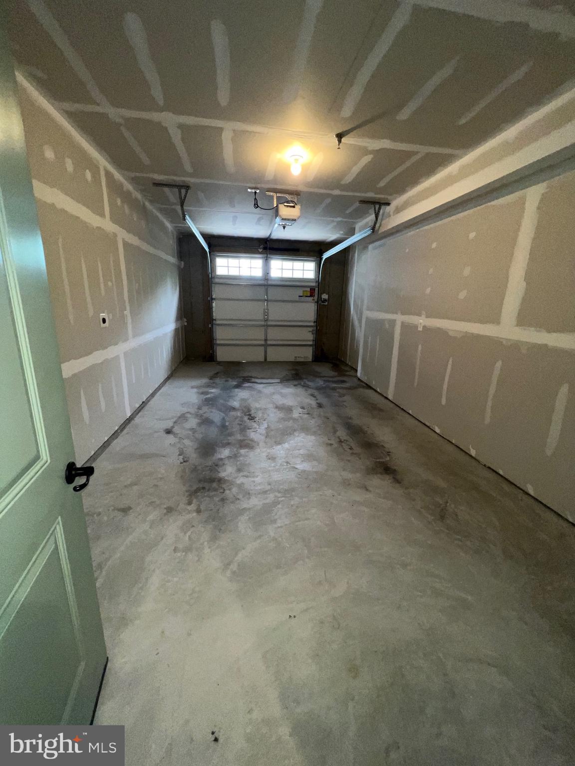 ELLICOTTS RETREAT - Residential