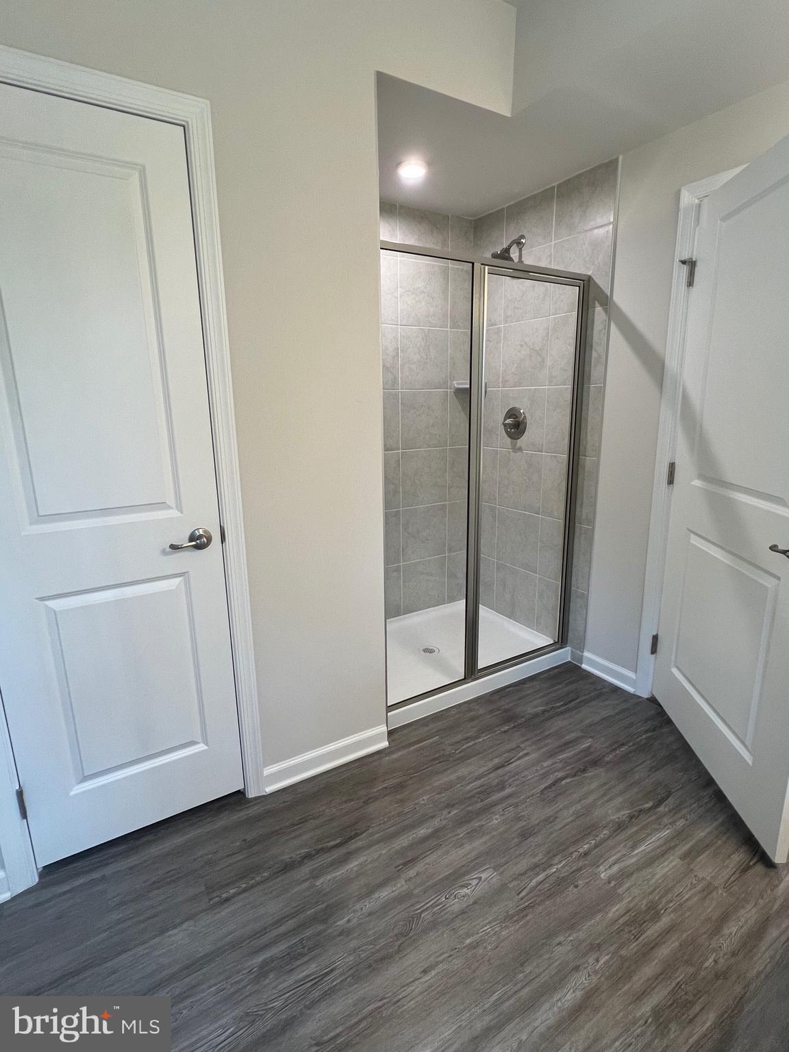 ELLICOTTS RETREAT - Residential