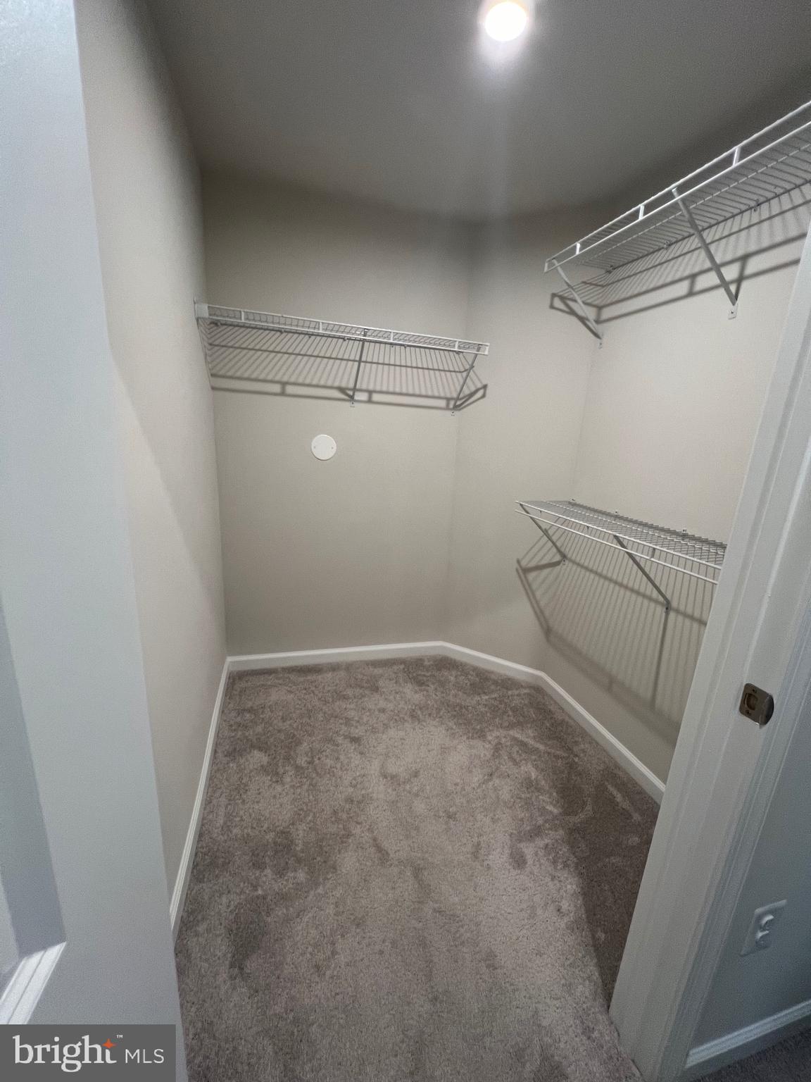 ELLICOTTS RETREAT - Residential