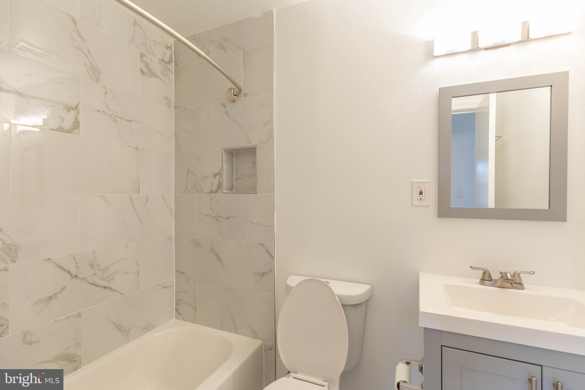 STONEHURST - Residential Lease