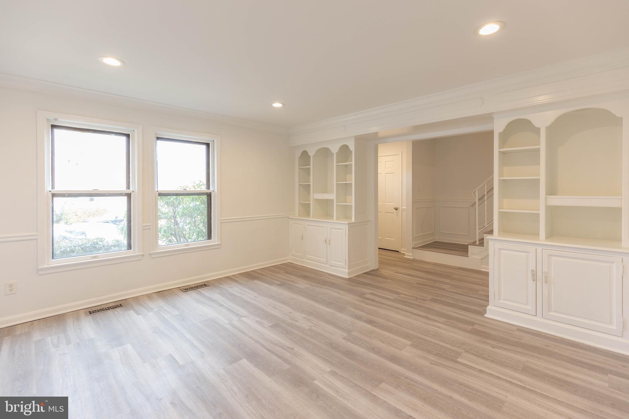 STONEHURST - Residential Lease