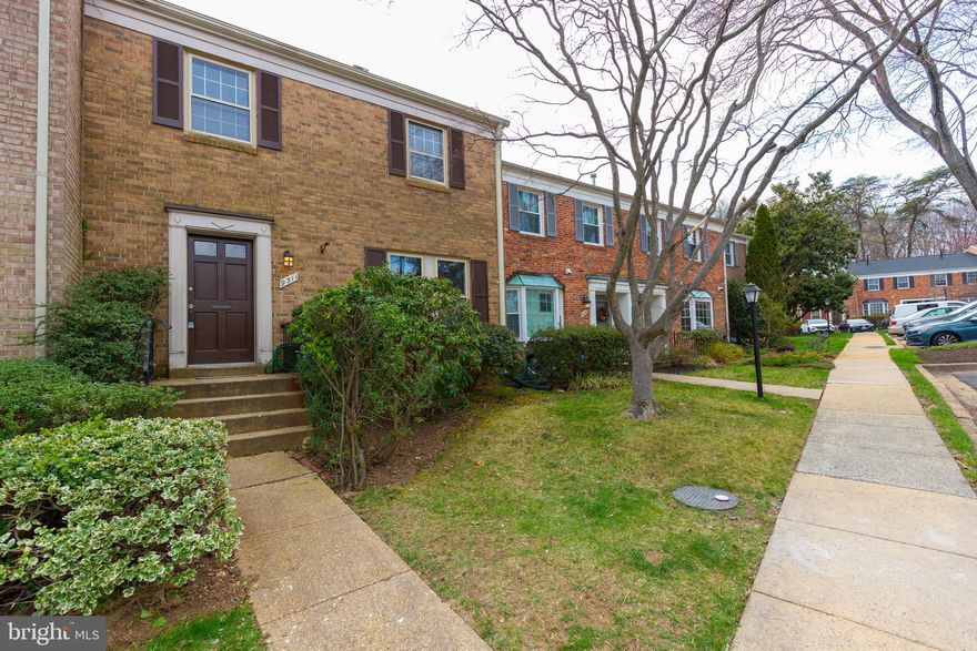 Bright & Spacious 3 Level Townhome available for immediate occupancy! Conveniently located on minutes from Vienna Metro (Orange line), 66, 29, & 50 makes commuting to DC, Arlington, Alexandria & Tysons a Breeze! Home features fresh paint throughout, updated kitchen & bathrooms and a spacious fenced in backyard! Main level features a spacious living area plus family room w/fireplace,Spacious kitchen & powder room. Top floor features 3 generous sized bedrooms including a SPACIOUS master bedroom suite w/updated full bath! (2 Full Bathrooms on Top floor). Basement level features bonus finished living area/rec room + FULL BATH W/Shower! Clean and spacious laundry room in basement as well. Shops, restaurants and grocery stores only minutes away! (Trader Joes, Safeway, Glory Days + much more!)