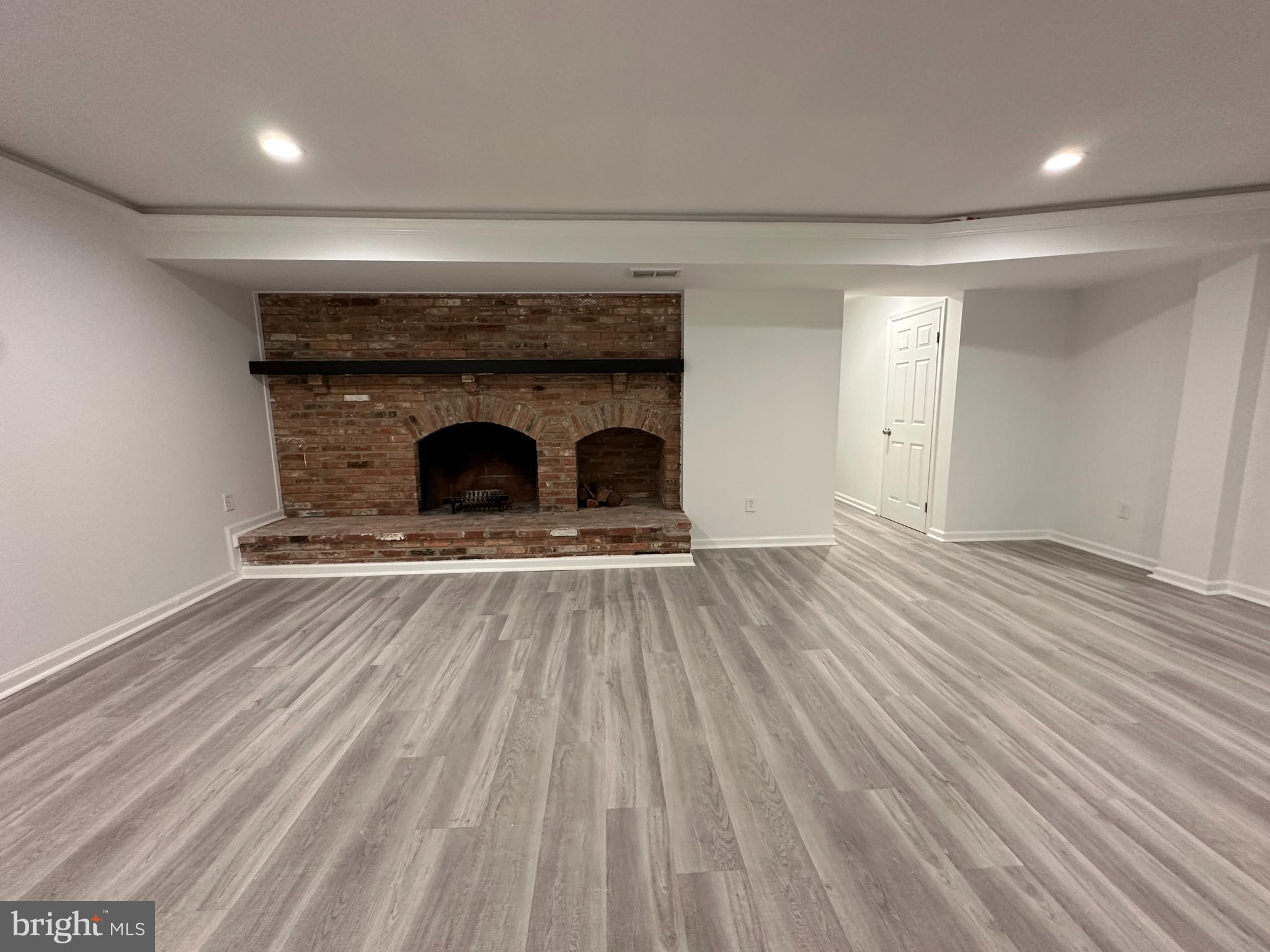 STONEHURST - Residential Lease