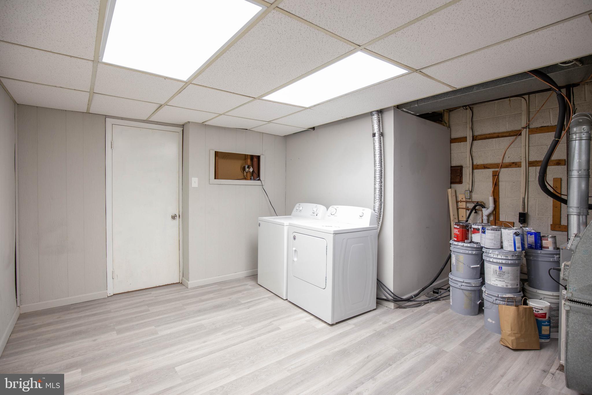 STONEHURST - Residential Lease