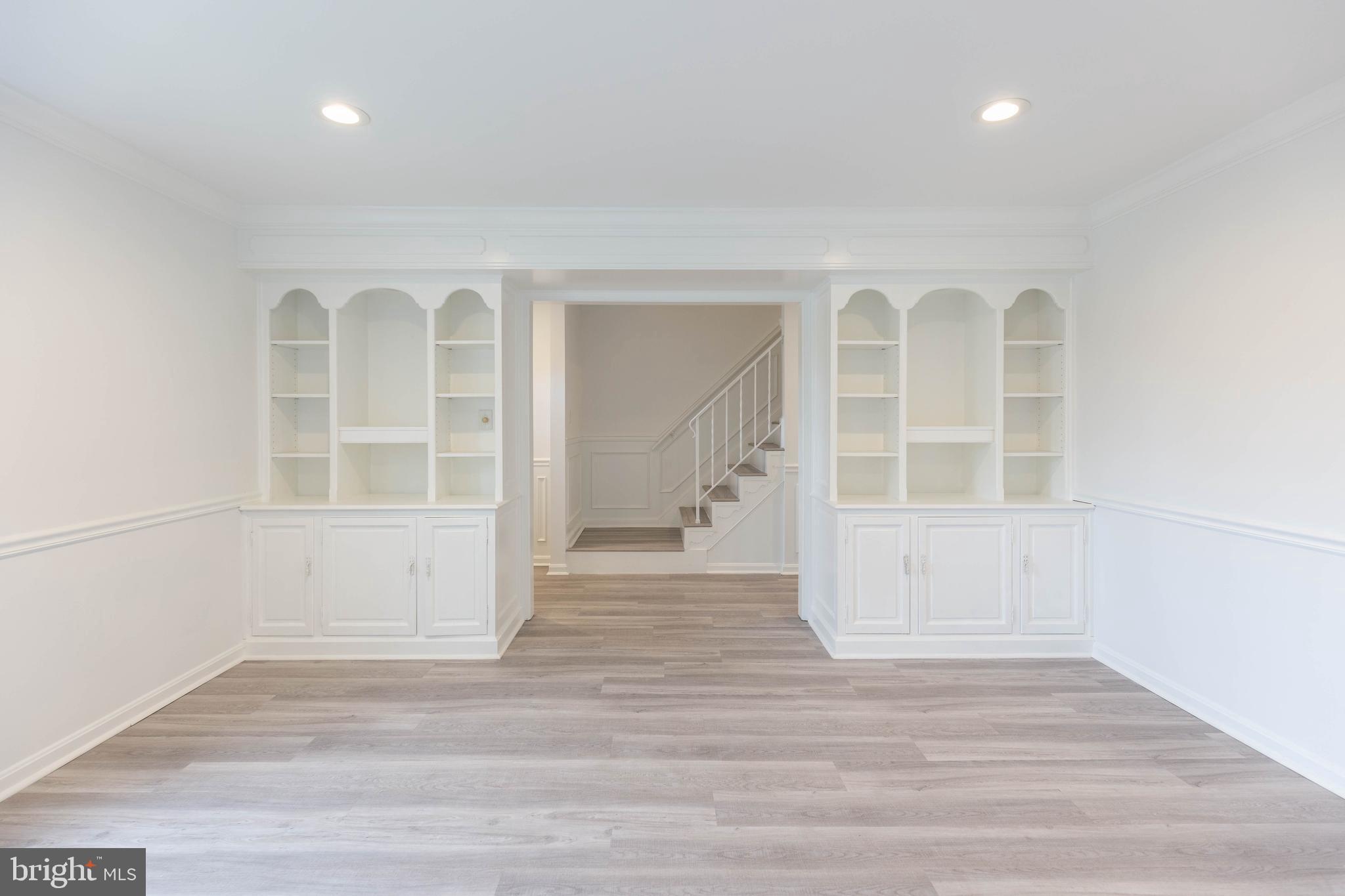 STONEHURST - Residential Lease